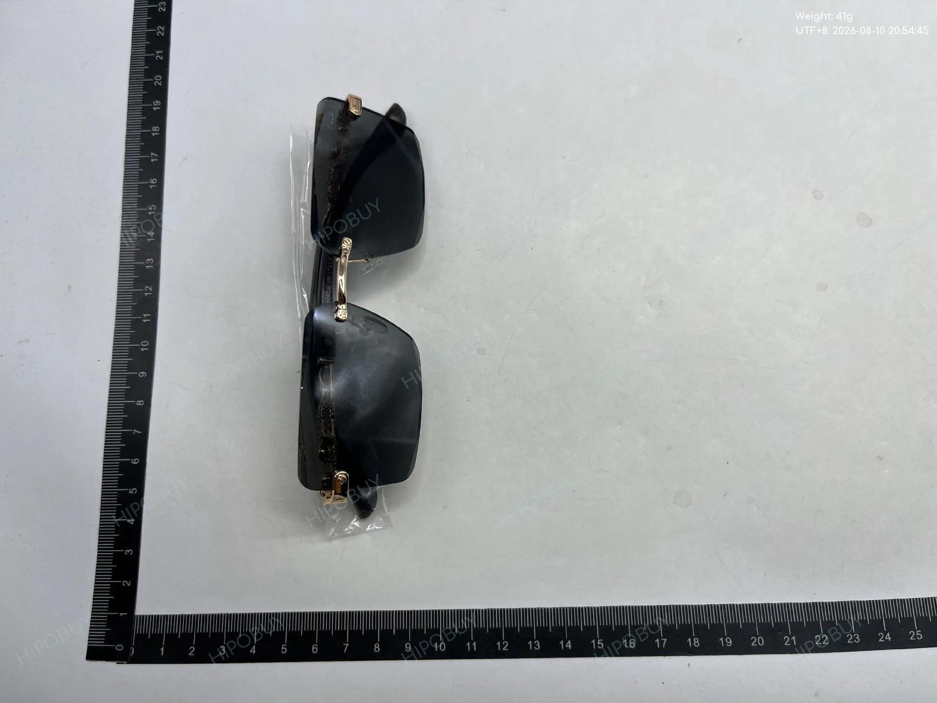 Foto QC 3 de Cartier Panthère Square-Frame Metal Sunglasses Gold Brown Grey Gradient (3068)