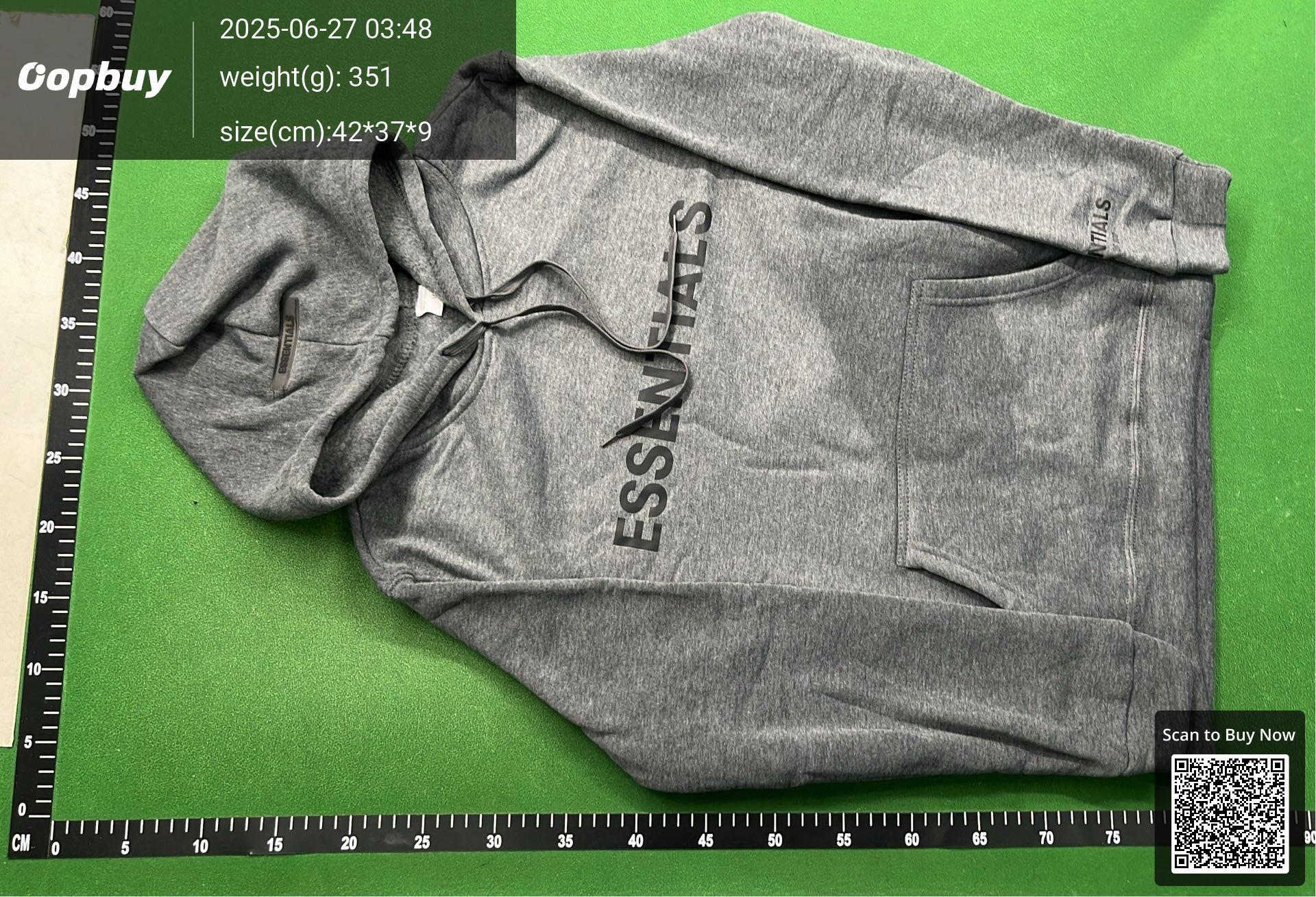Foto QC 5 de Fear of God Essentials Essentials Logo Hoodie Tan