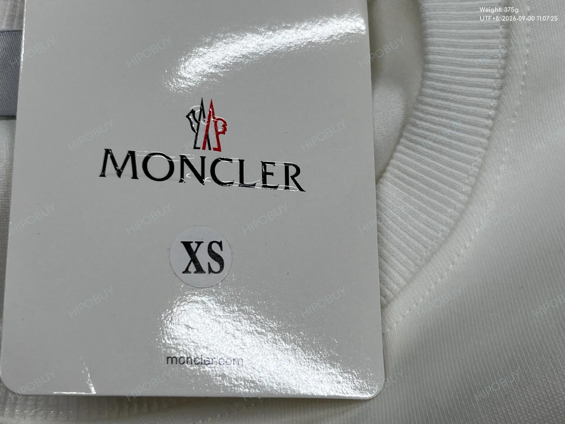Foto QC 1 de Moncler Crewneck Sweater Sleeve Logo Black