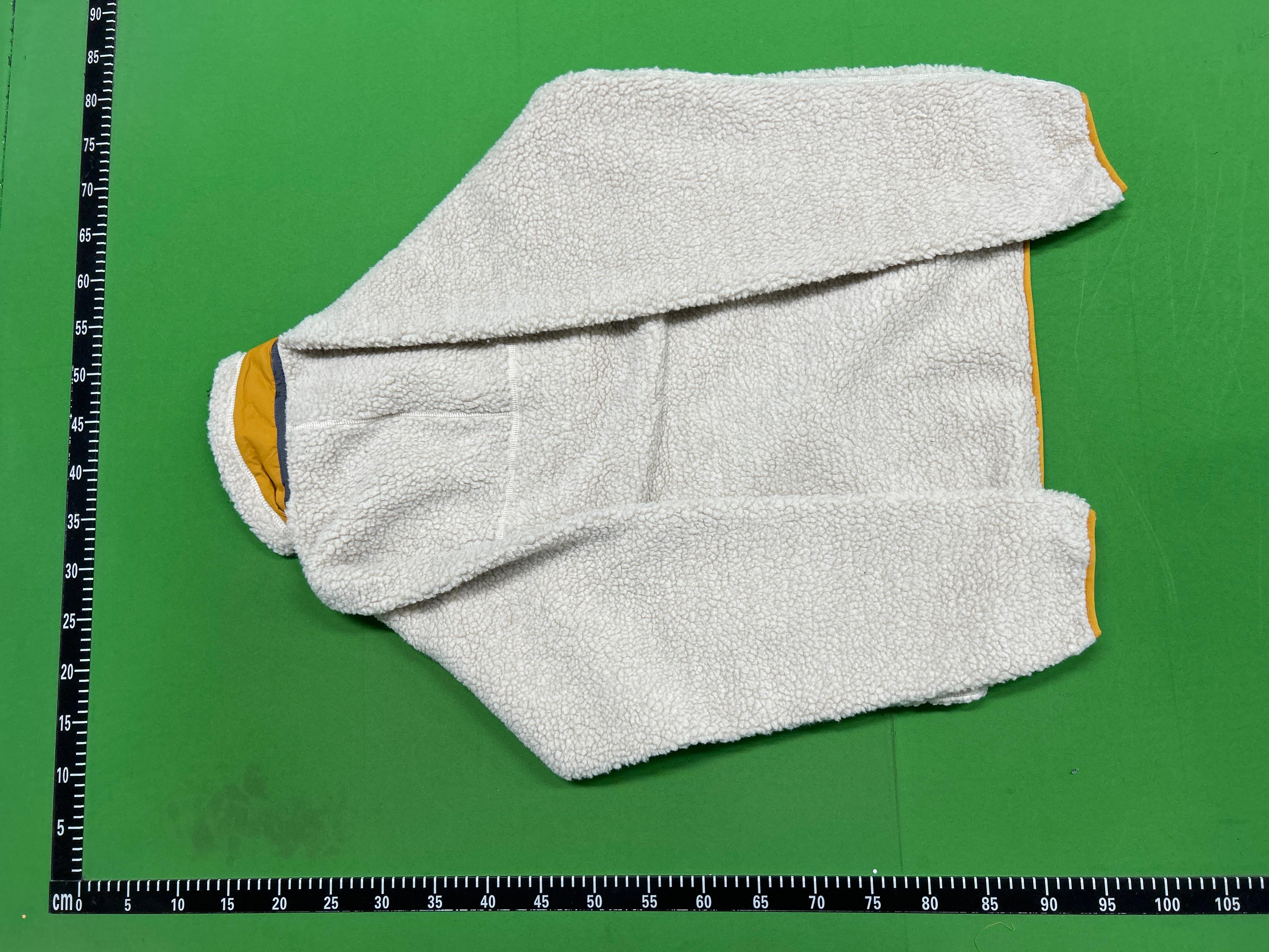 Foto QC 4 de Patagonia Classic Retro-X Fleece Jacket Natural