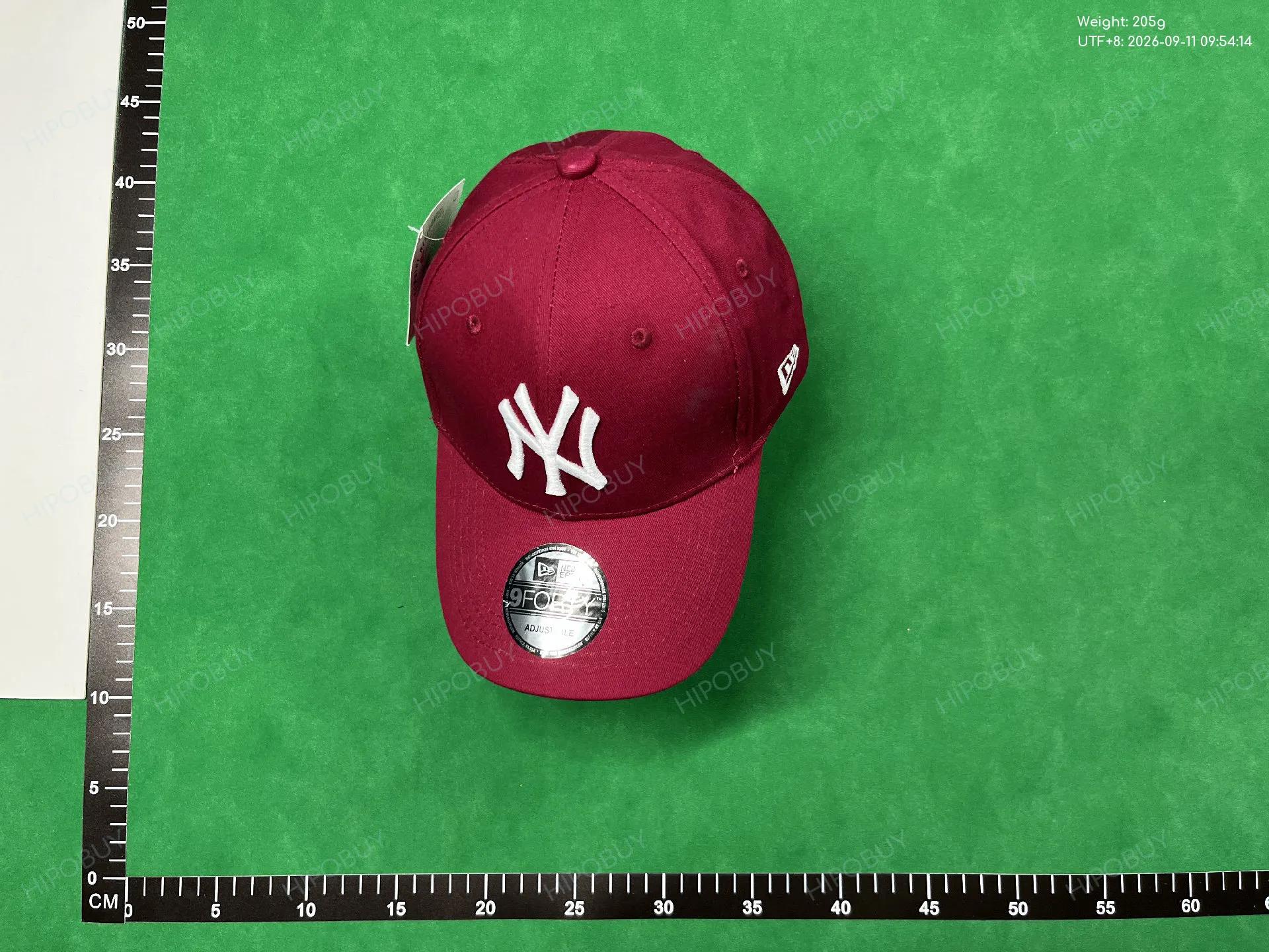 Foto QC 7 de New Era New York Yankees 9FORTY Cap Maroon