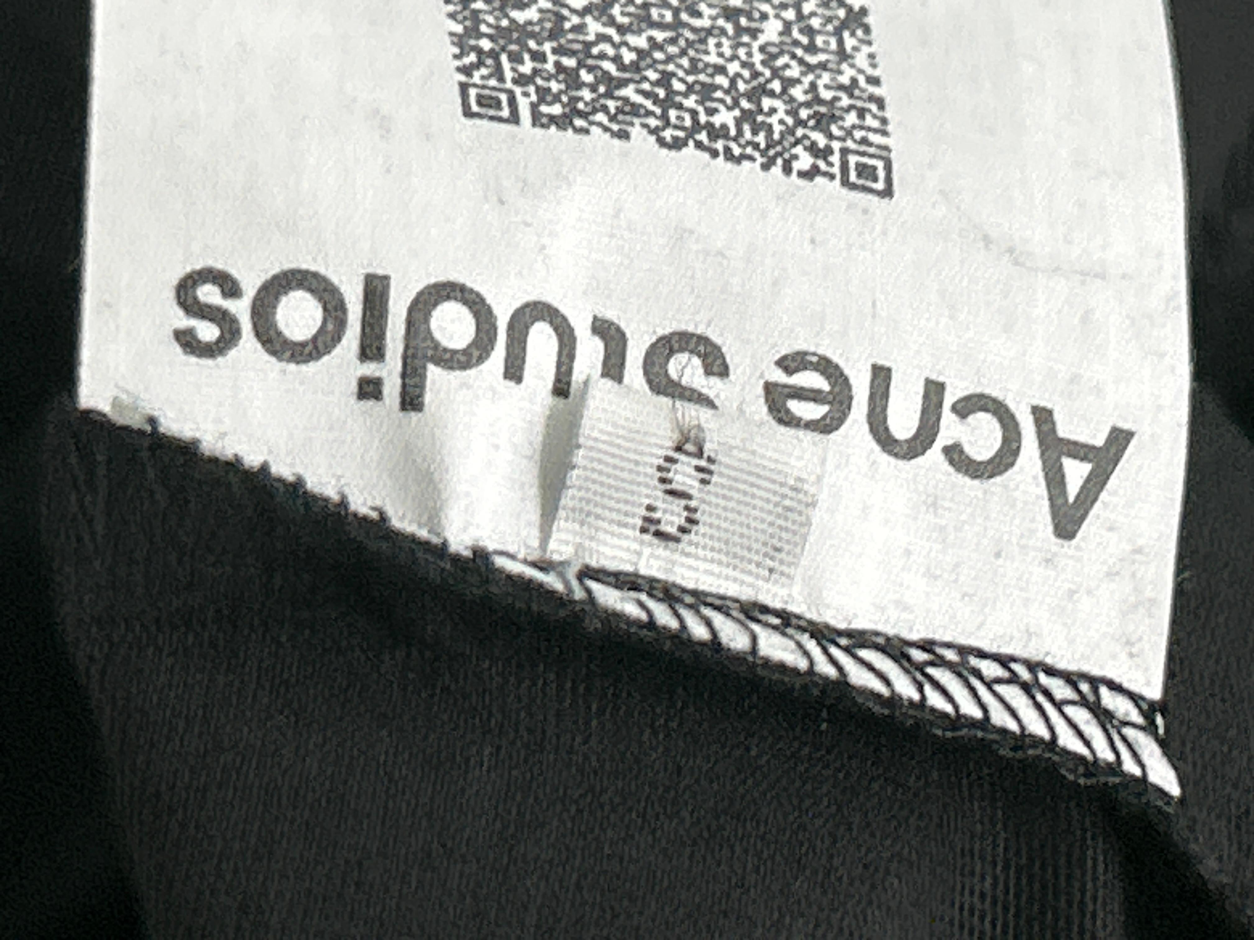 Foto QC 4 de Acne Studios T-shirt Sprayed Stockholm 1996 Logo Olive Green
