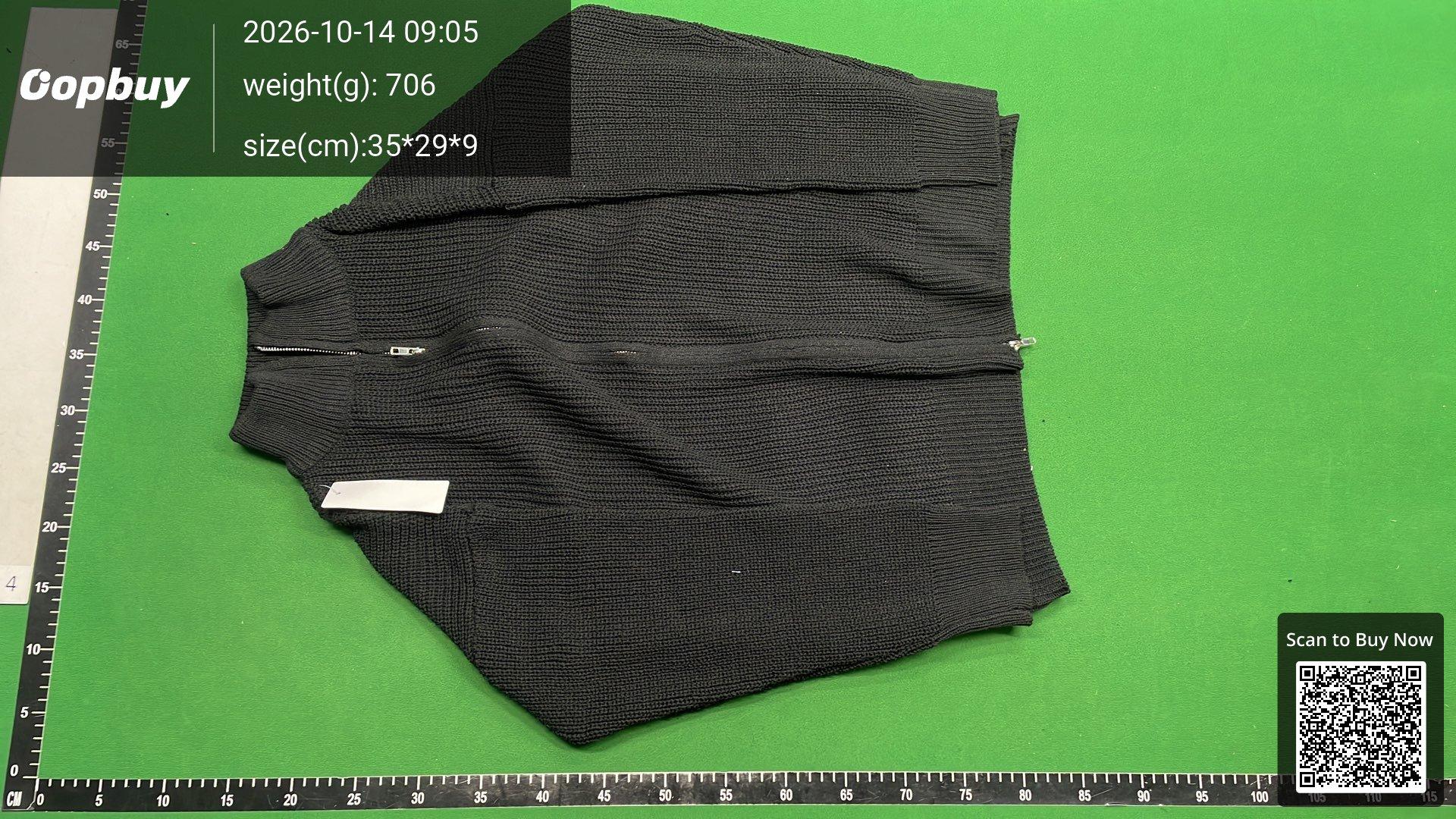 Foto QC 8 de Zip Sweater Black