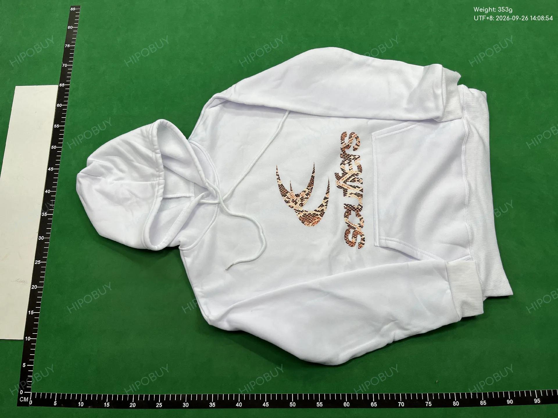 Foto QC 2 de Scuffers Scuffers Gallery Hoodie Everyday European Aesthetics Black