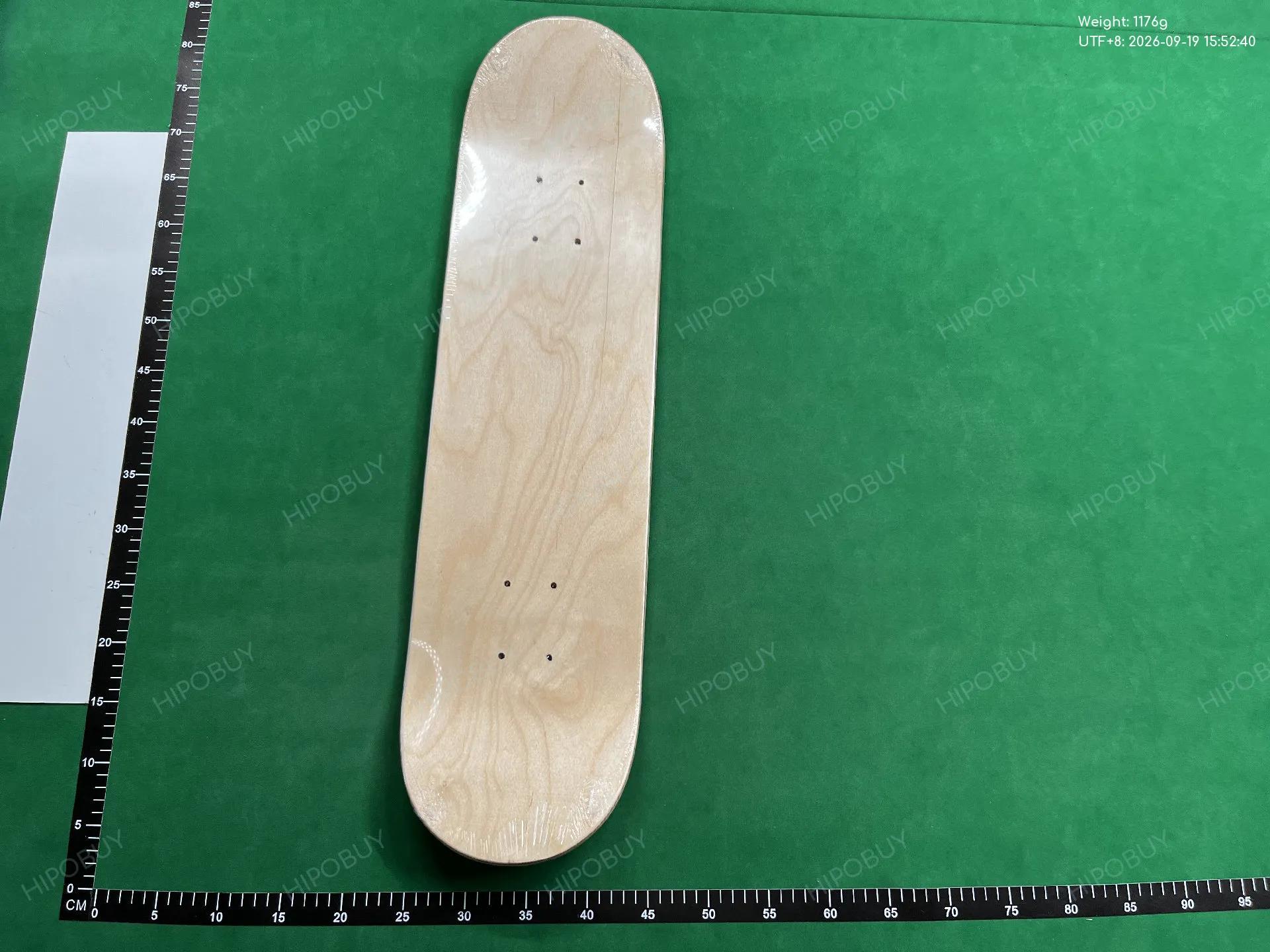 Foto QC 3 de Supreme Louis Vuitton Monogram 2000 Release Brown Wood Skateboard Deck