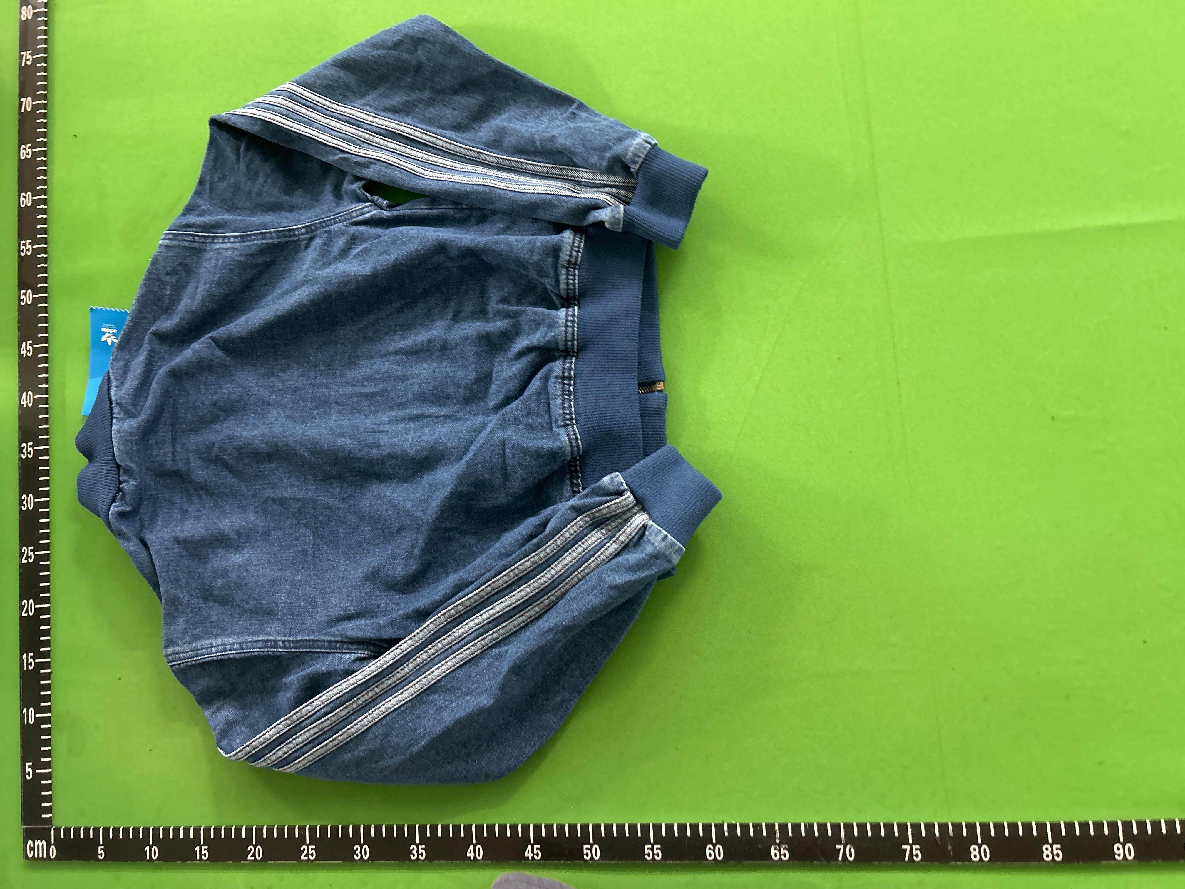 Foto QC 8 de adidas Originals Adicolor Cropped Denim Track Jacket Washed Grey Denim