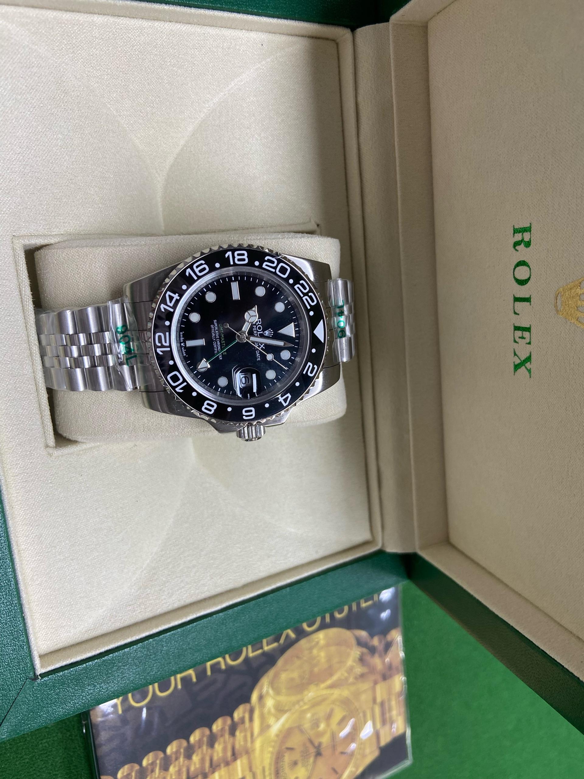 Foto QC 7 de Versace Greca Time Lady VE6C00423