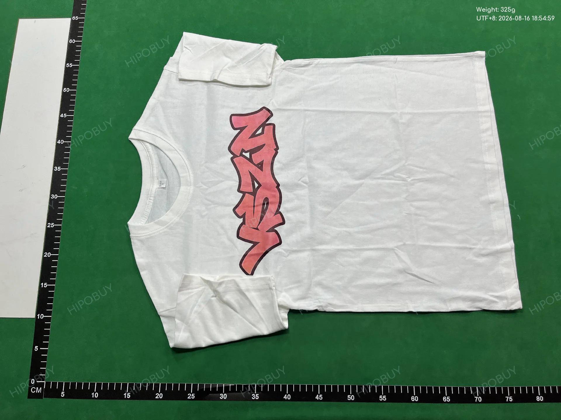 Foto QC 2 de VSZN T-shirt Pink Graffiti Logo White
