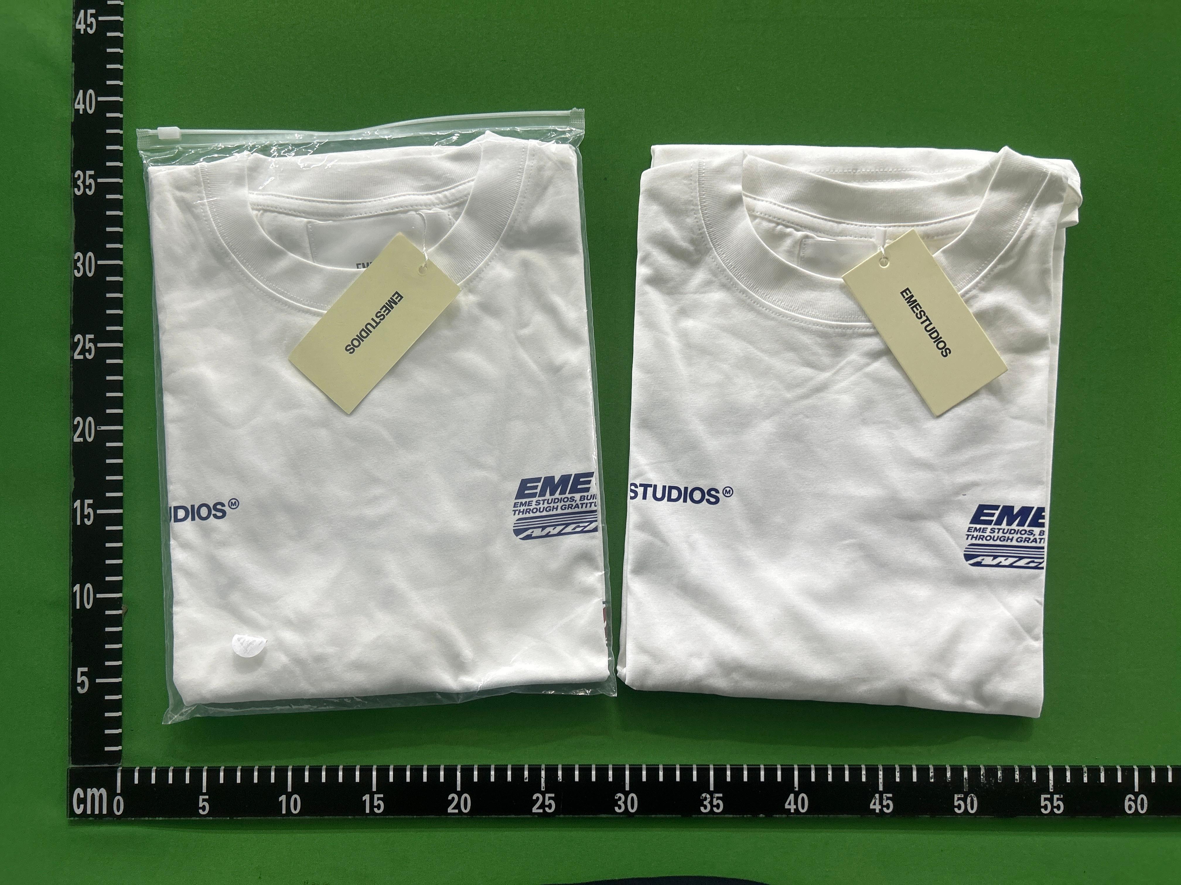 Foto QC 1 de Emestudios SS26 T-shirt Building A Community Graphic Cream