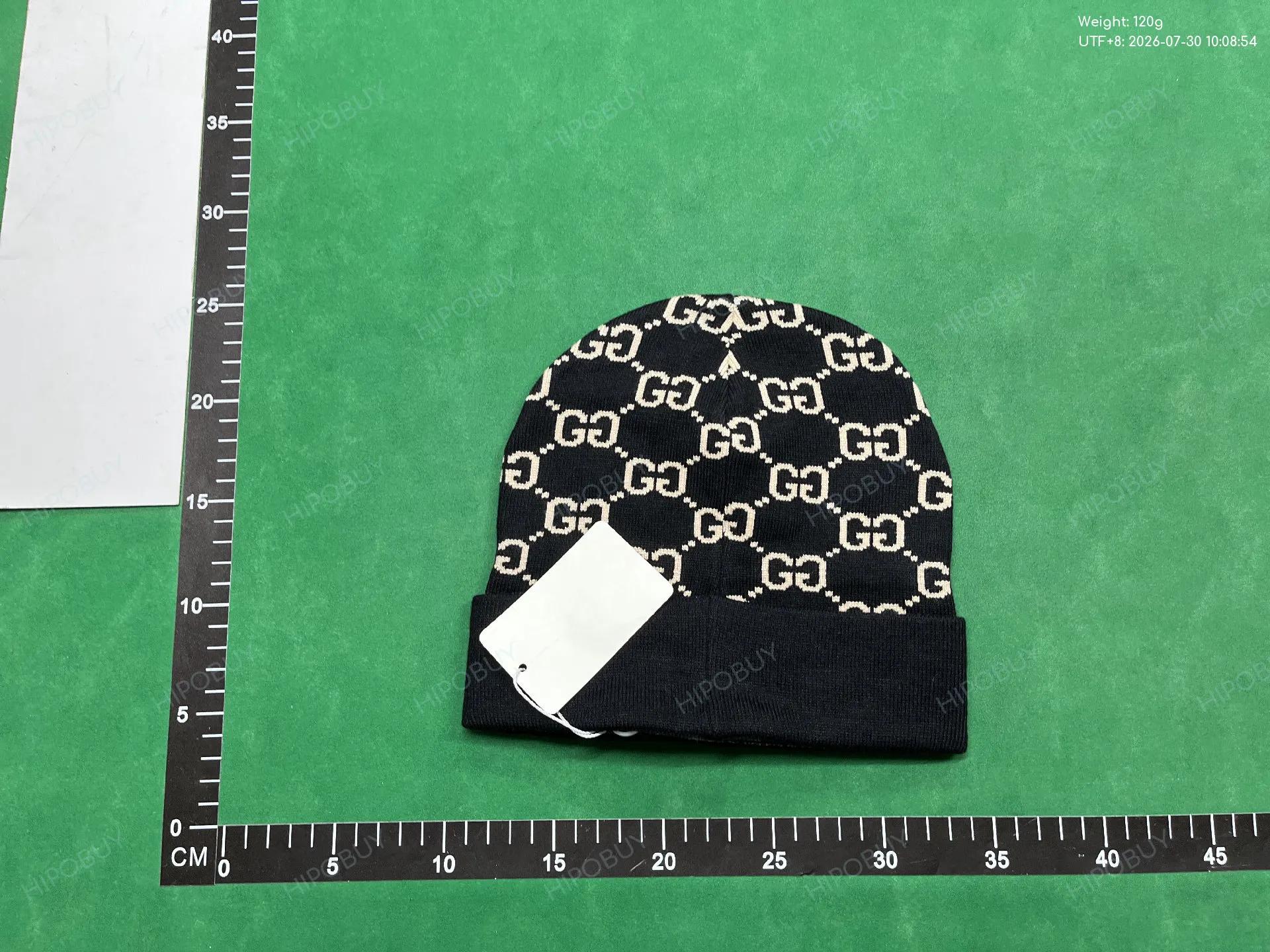 Foto QC 5 de Gucci x The North Face Beanie Navy