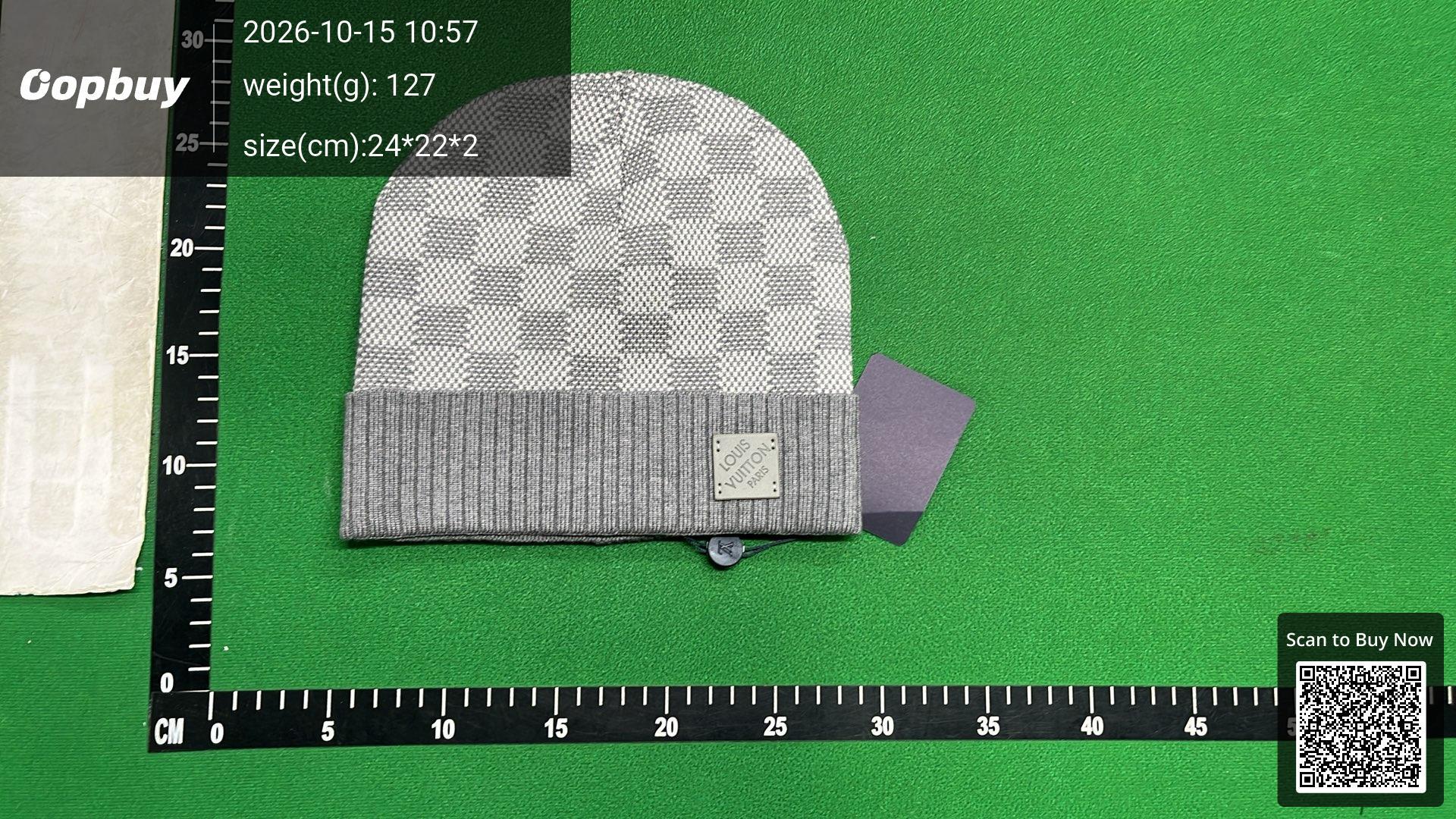 Foto QC 6 de Louis Vuitton Damier Beanie Pink
