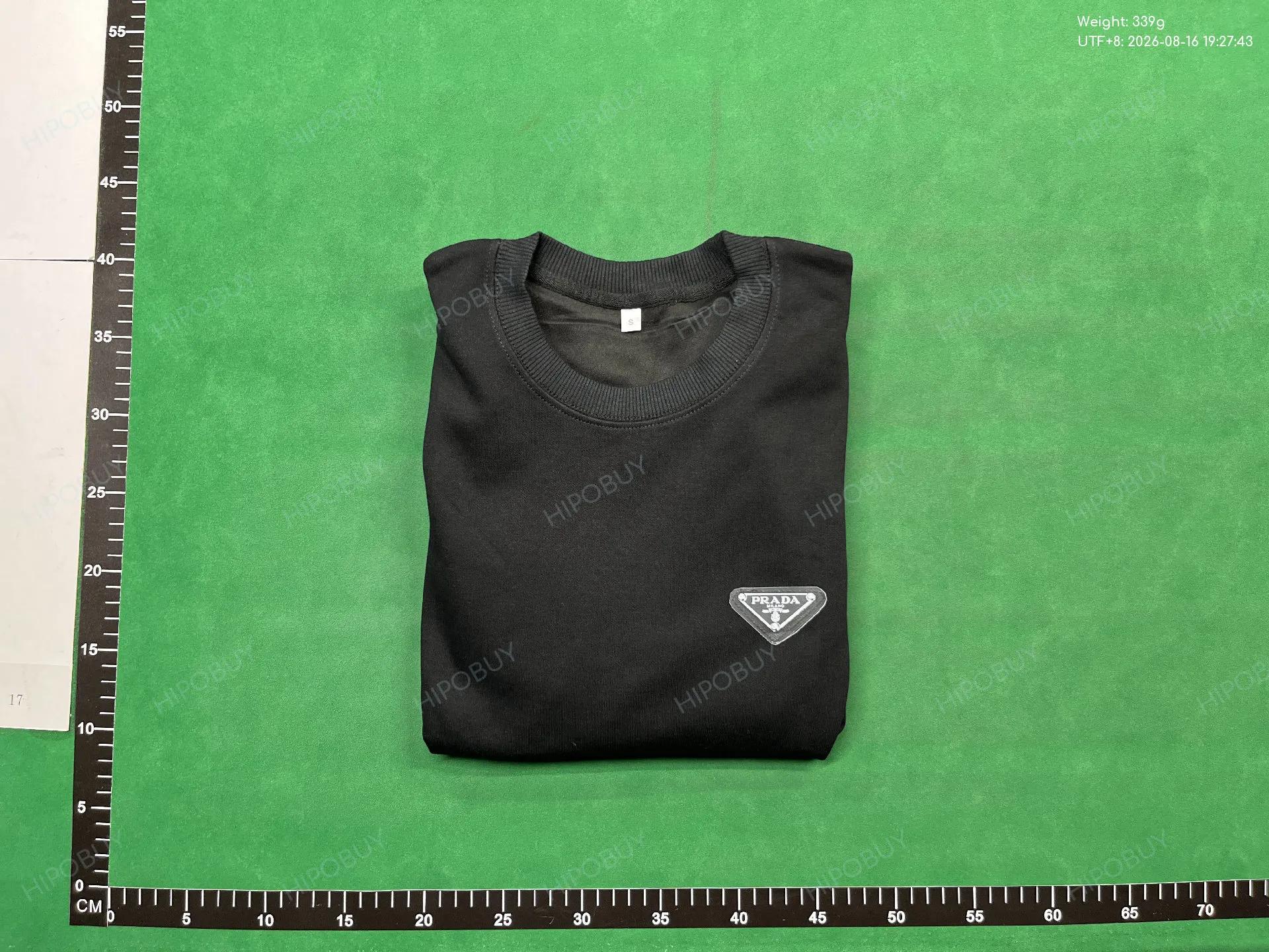Foto QC 4 de Celine Sweater Logo Hooded Black