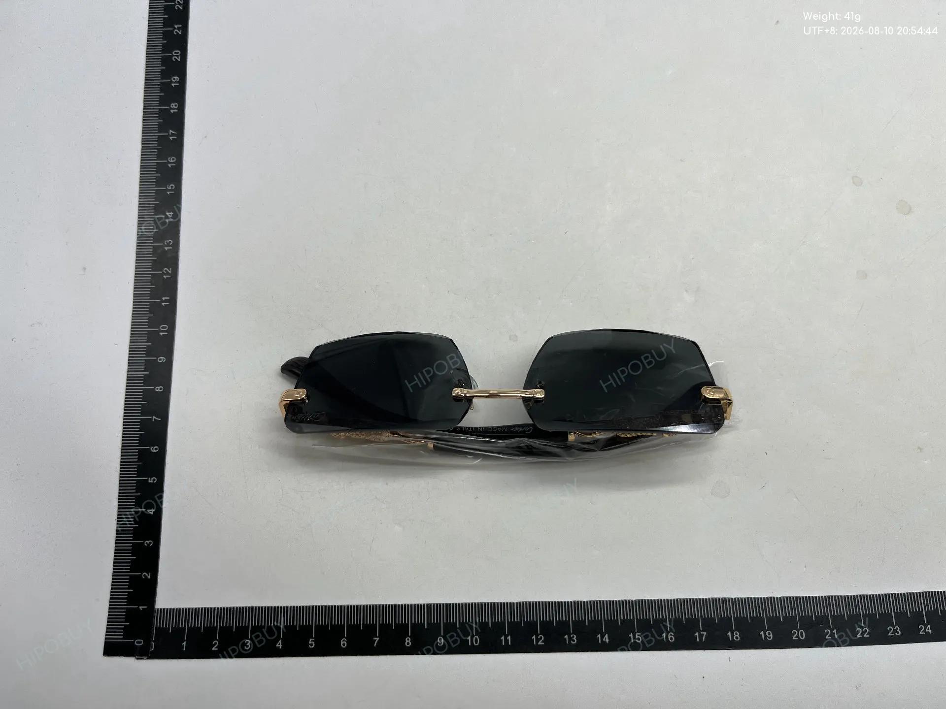 Foto QC 1 de Cartier Panthère Square-Frame Metal Sunglasses Gold Brown Grey Gradient (3068)