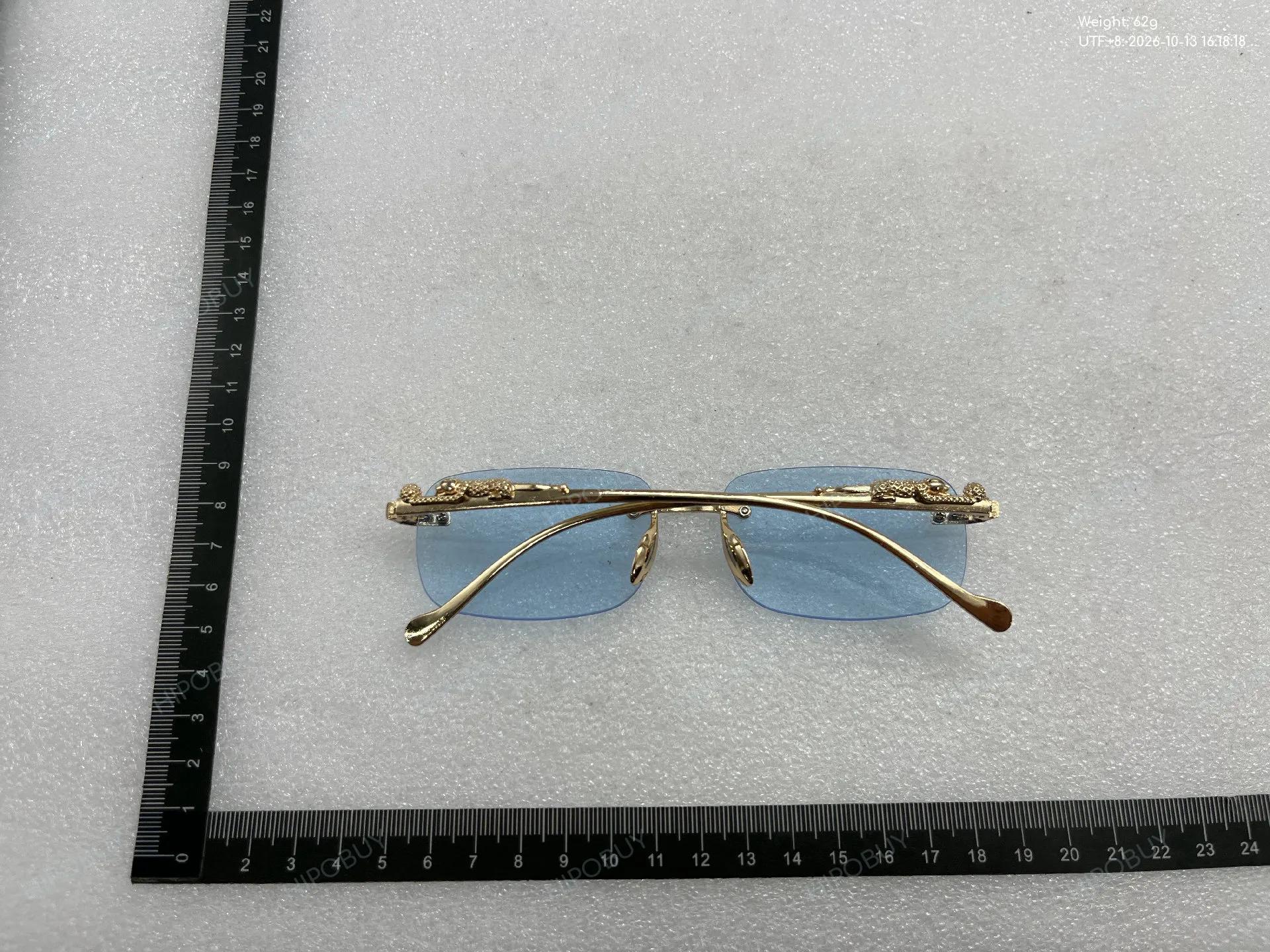 Foto QC 2 de Cartier Panthère Rimless Rectangle Metal Eyeglasses Gold Clear (CT0061O-002)
