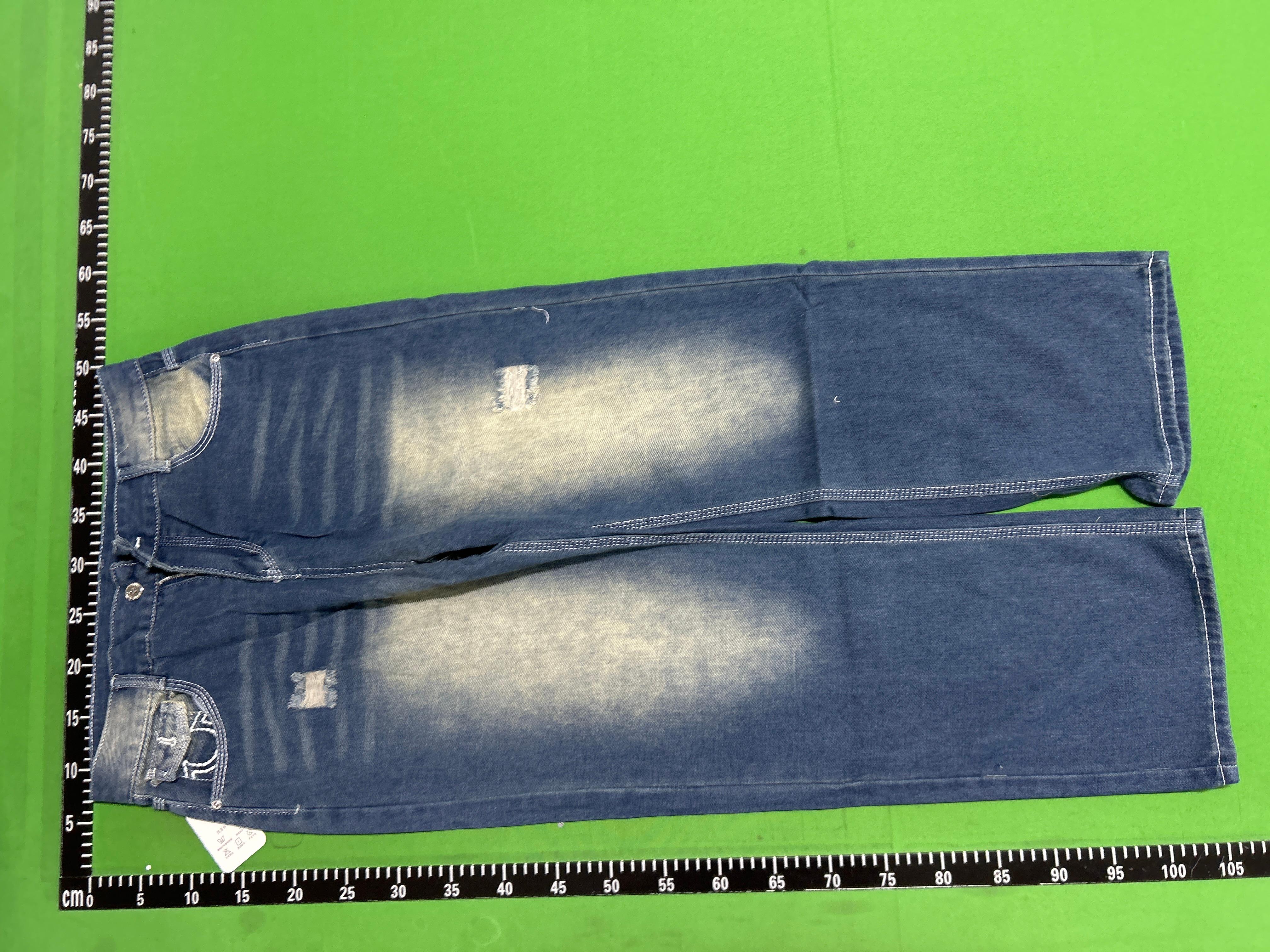 Foto QC 3 de True Religion Jeans Straight White Stitch Black