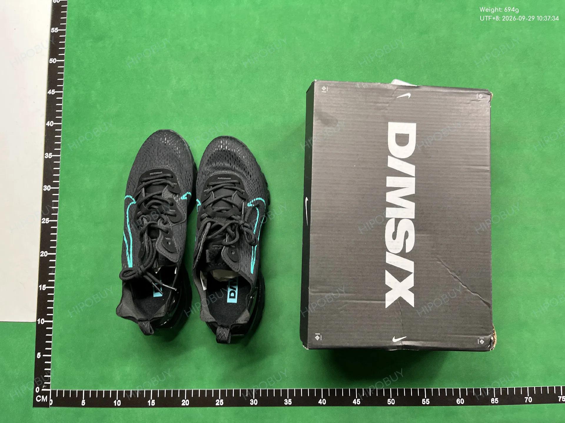 Foto QC 7 de Other Wave-Pattern Running Shoes Low Black White