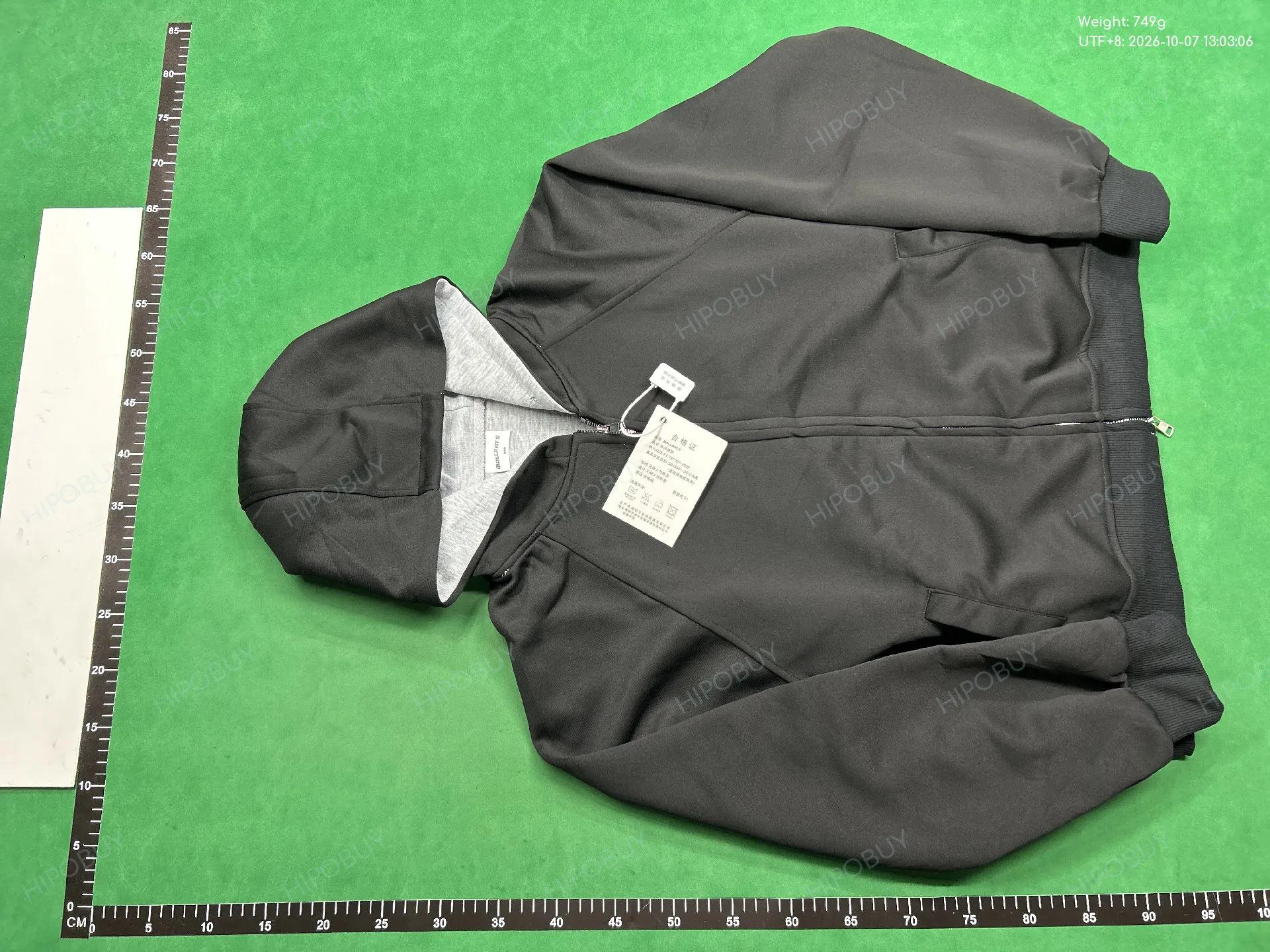 Foto QC 2 de Cole Buxton Boxy Zip Sweater Heavyweight 450g Grey Burgundy