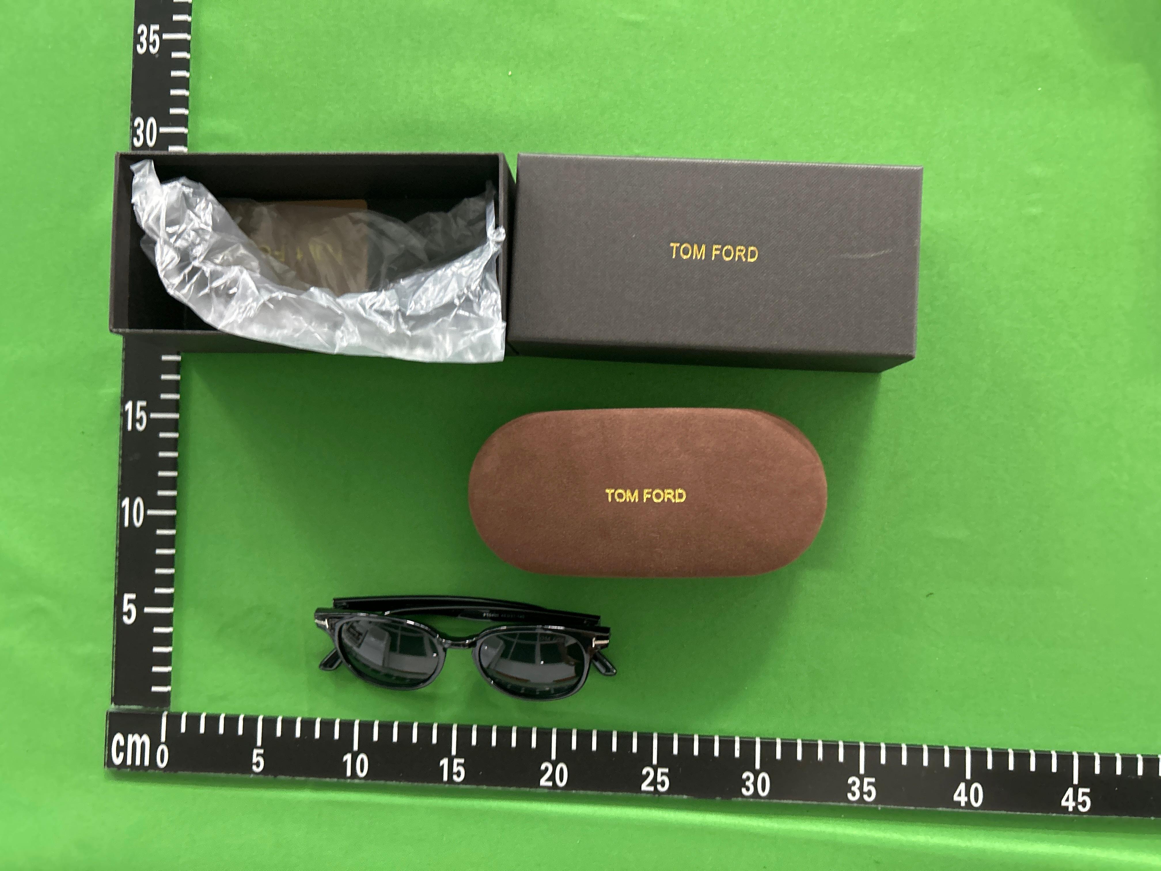 Foto QC 4 de Tom Ford Round-Frame Acetate Sunglasses Havana Grey