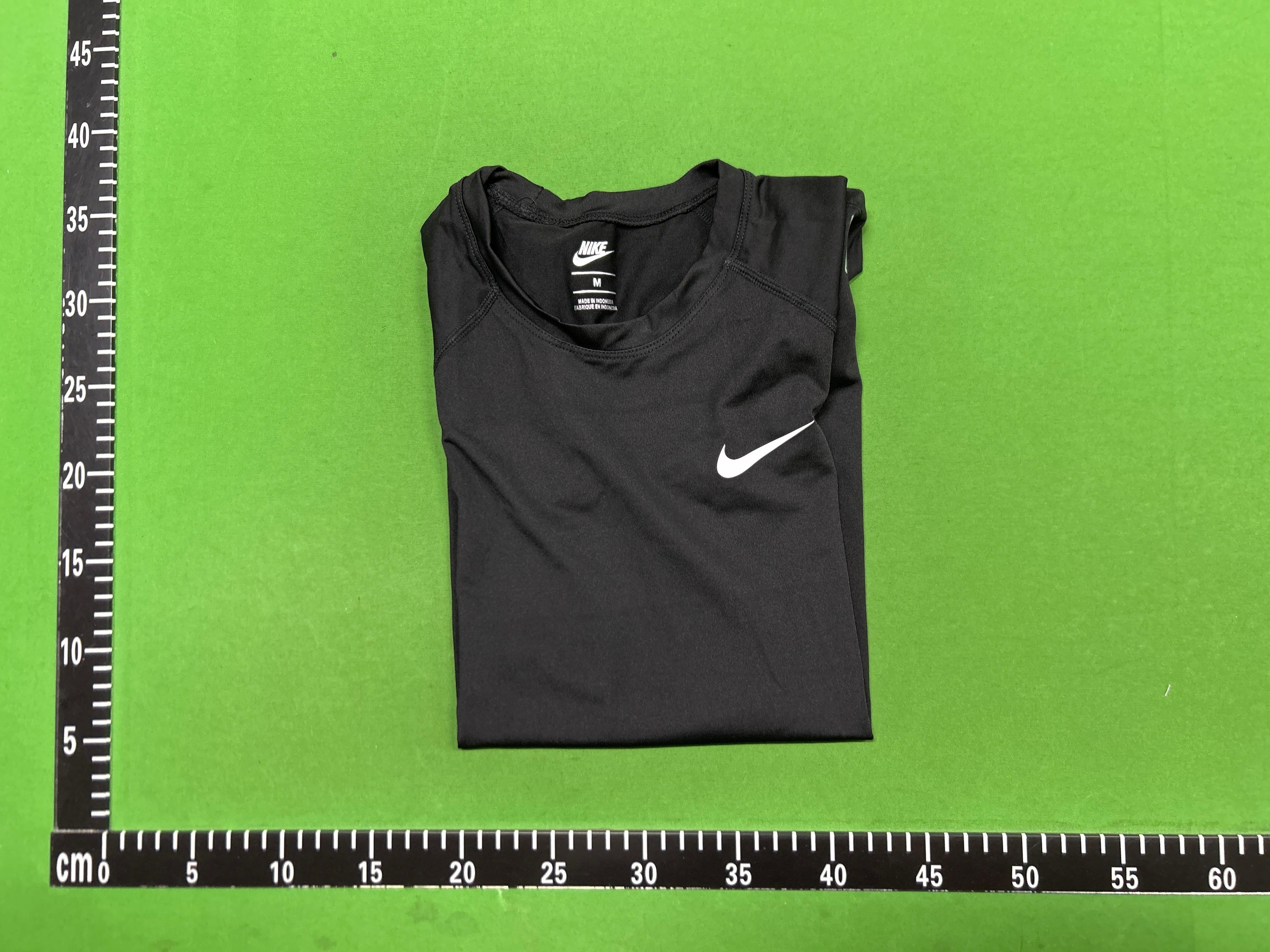 Foto QC 1 de Nike Pro T-shirt Swoosh Logo