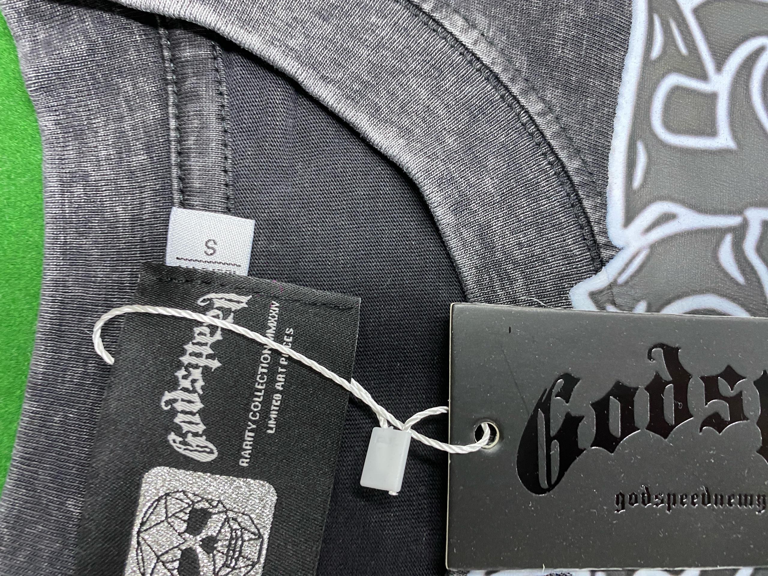 Foto QC 1 de Godspeed Rose Street Graphic T-shirt White