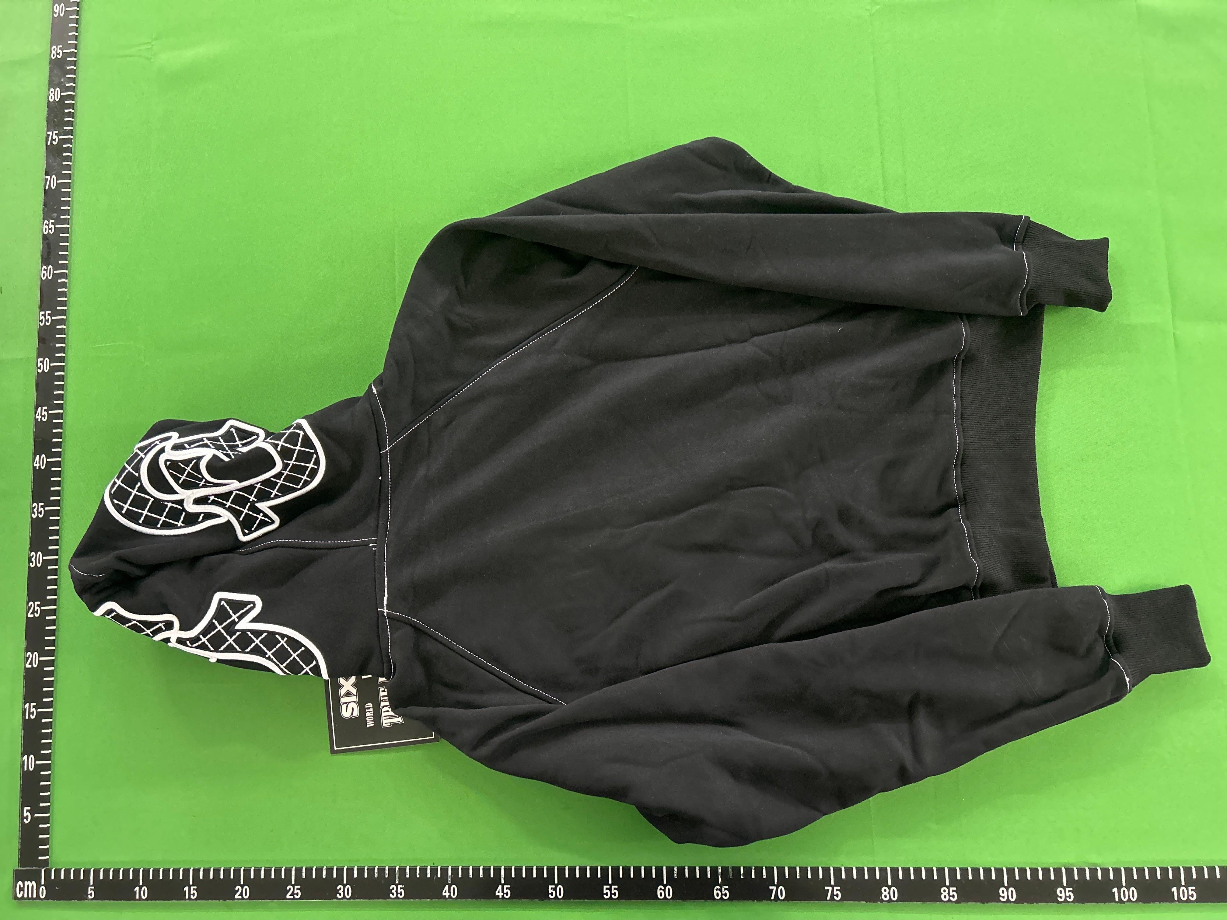 Foto QC 4 de 6PM True Religion World Match Hoodie Black