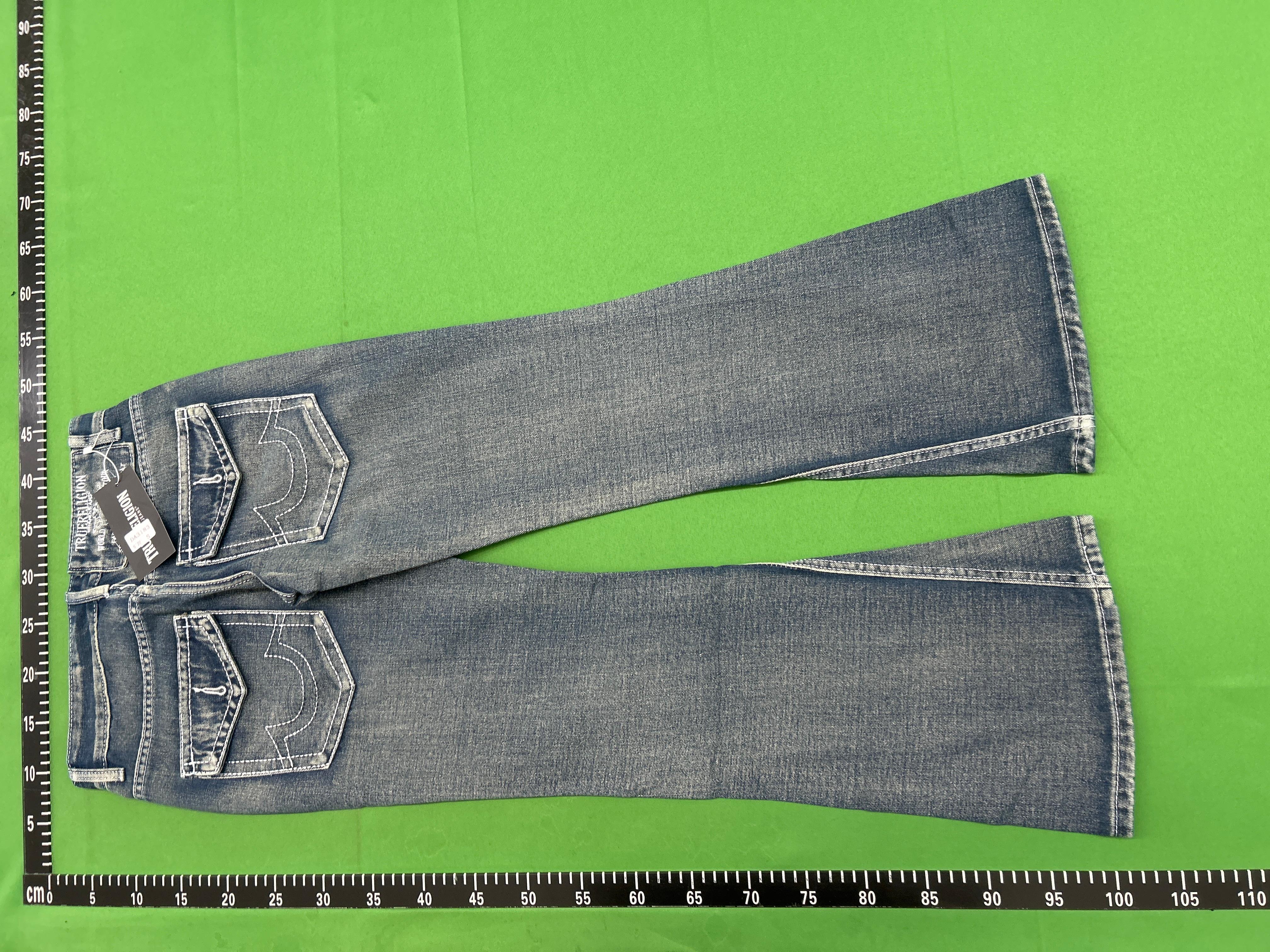Foto QC 4 de True Religion Joey Jeans Flare Dark Wash