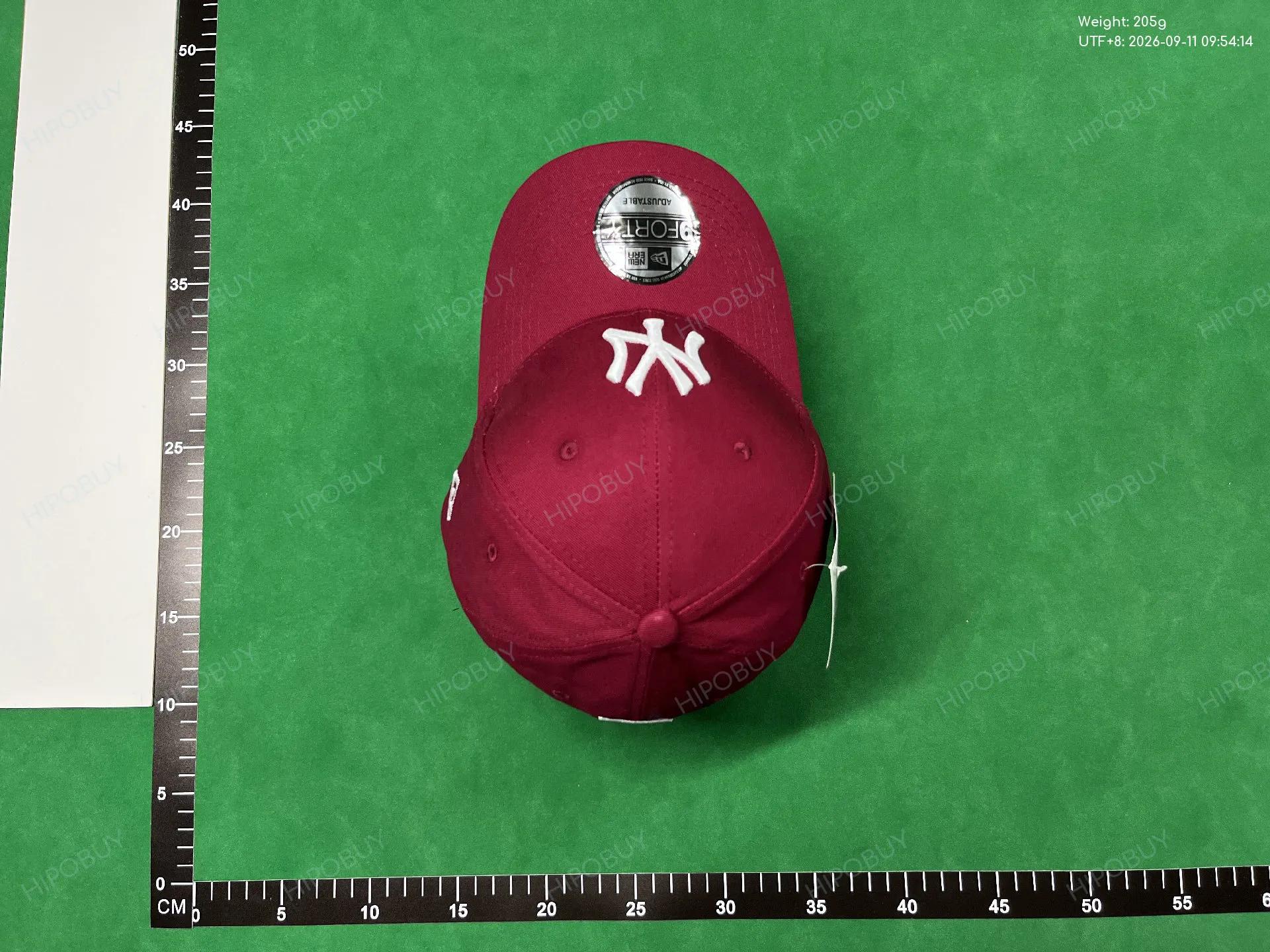 Foto QC 8 de New Era New York Yankees 9FORTY Cap Maroon