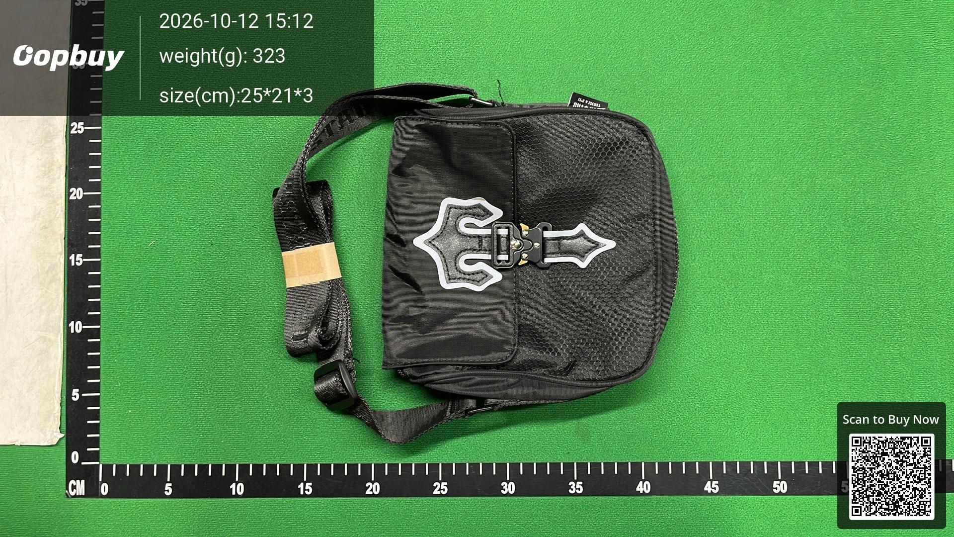 Foto QC 3 de Trapstar Irongate T Cross-Body Bag Black Reflective