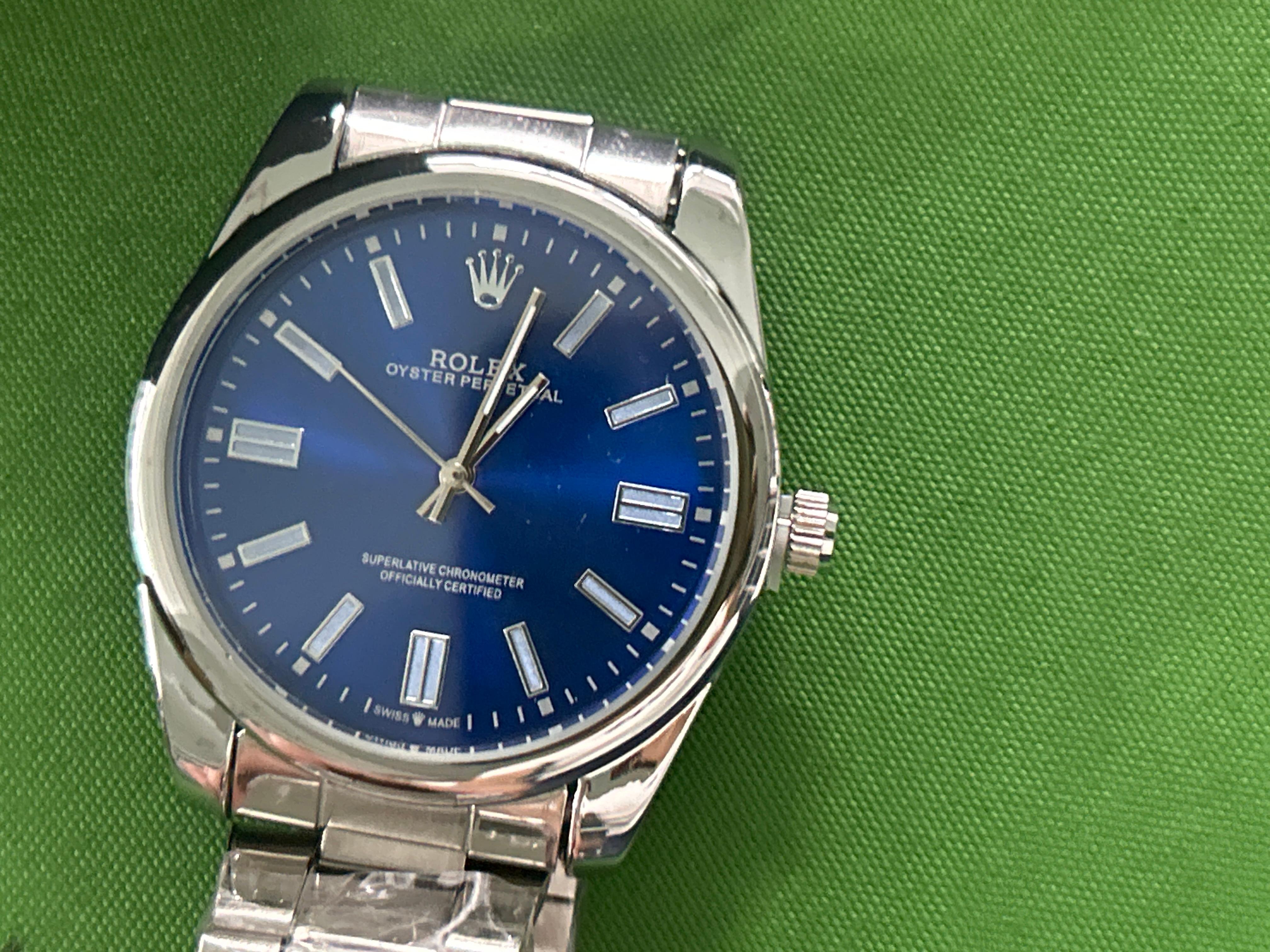 Foto QC 2 de Rolex Oyster Perpetual Turquoise Blue 124300