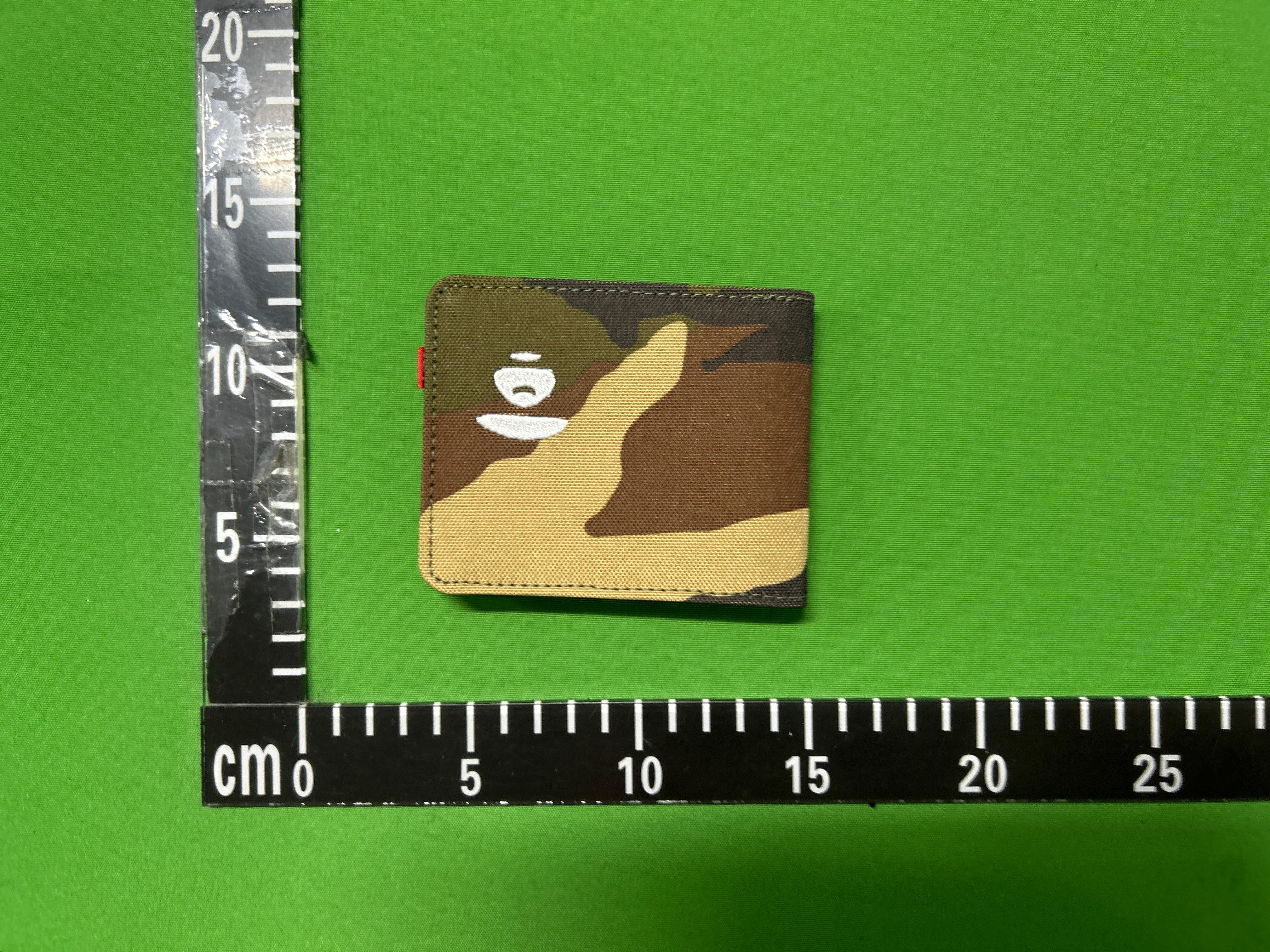 Foto QC 2 de AAPE By A Bathing Ape Moon Face Bifold Wallet Canvas Black