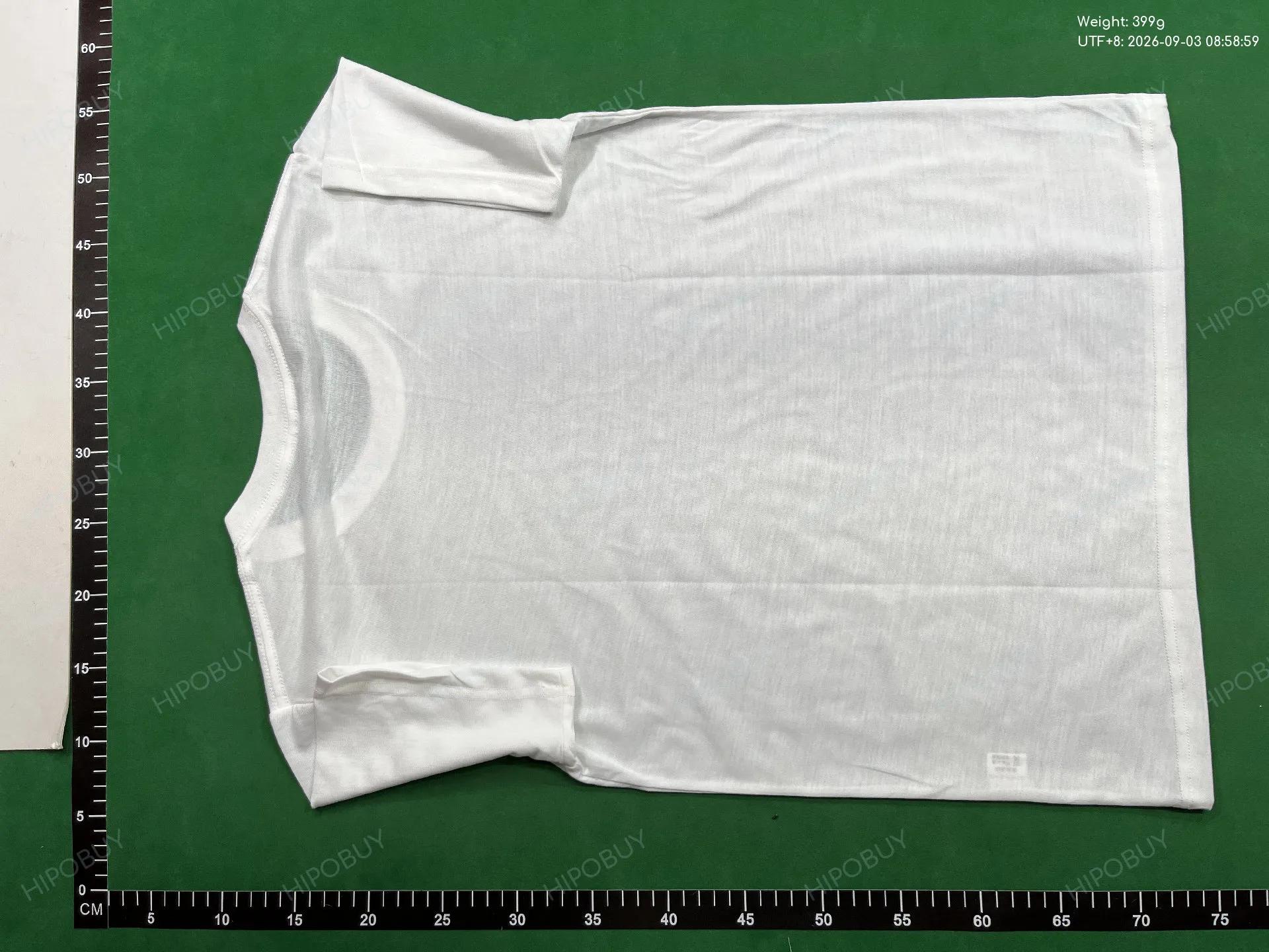 Foto QC 7 de Unbranded Basic T-shirt White