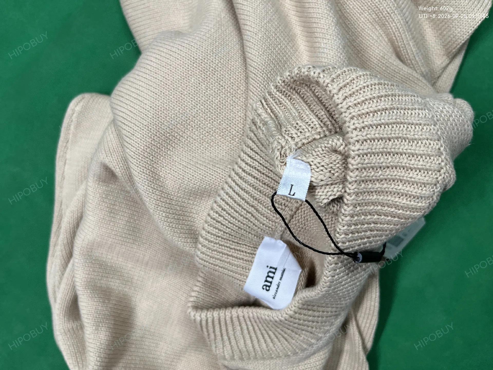 Foto QC 5 de Ami Paris Ami de Coeur Crewneck Sweater Intarsia Navy