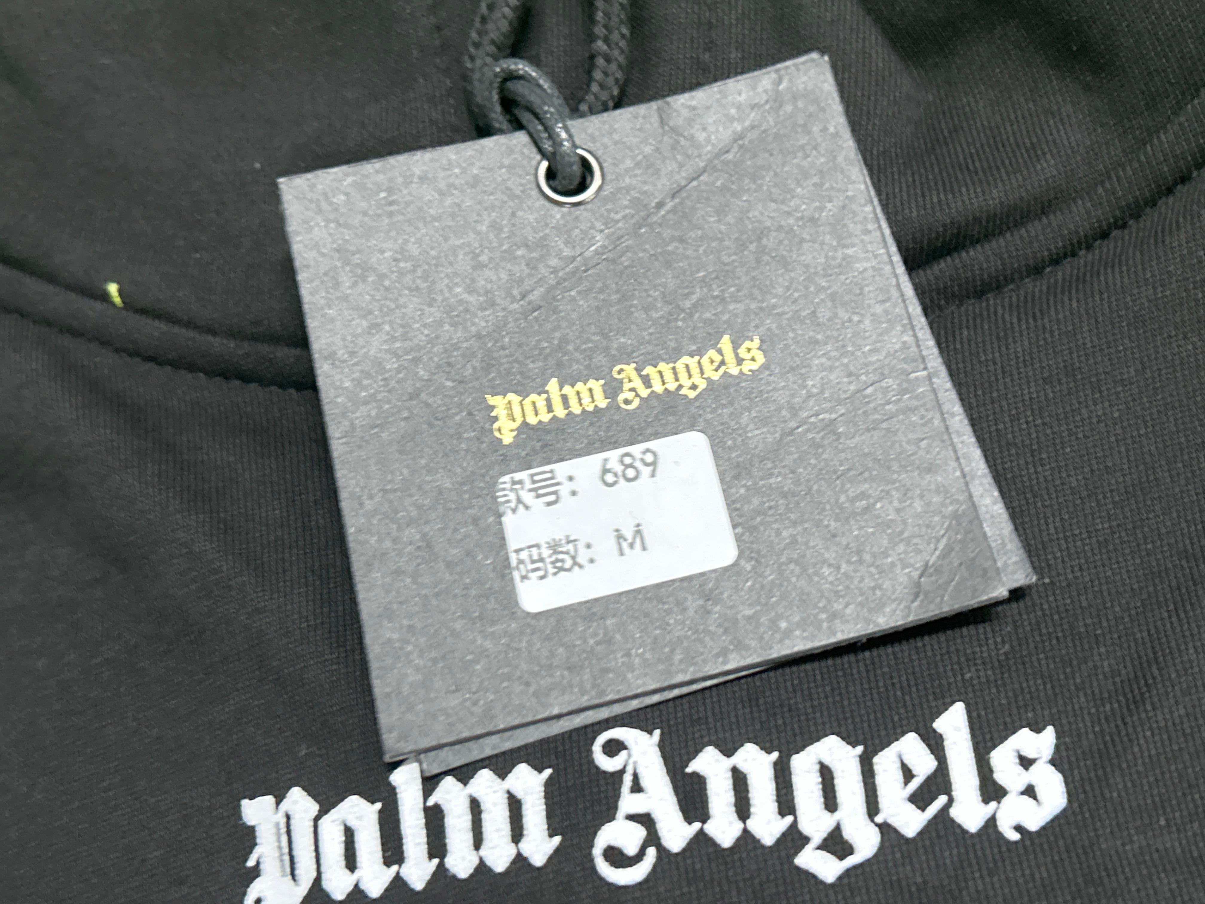 Foto QC 1 de Palm Angels Gothic Monogram Sweater Hoodie Black