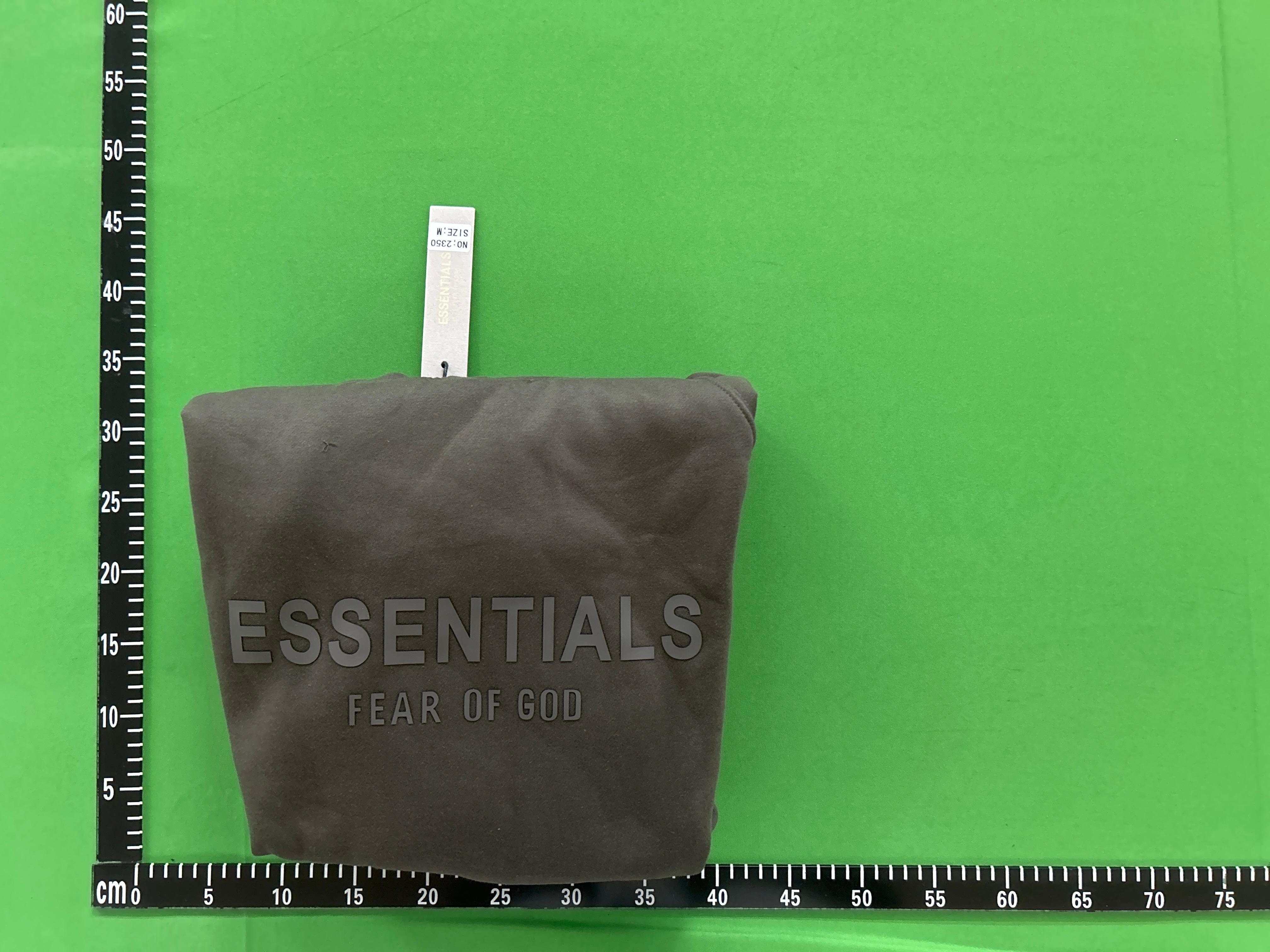 Foto QC 5 de Fear of God Essentials Polo Sweatshirt Sage