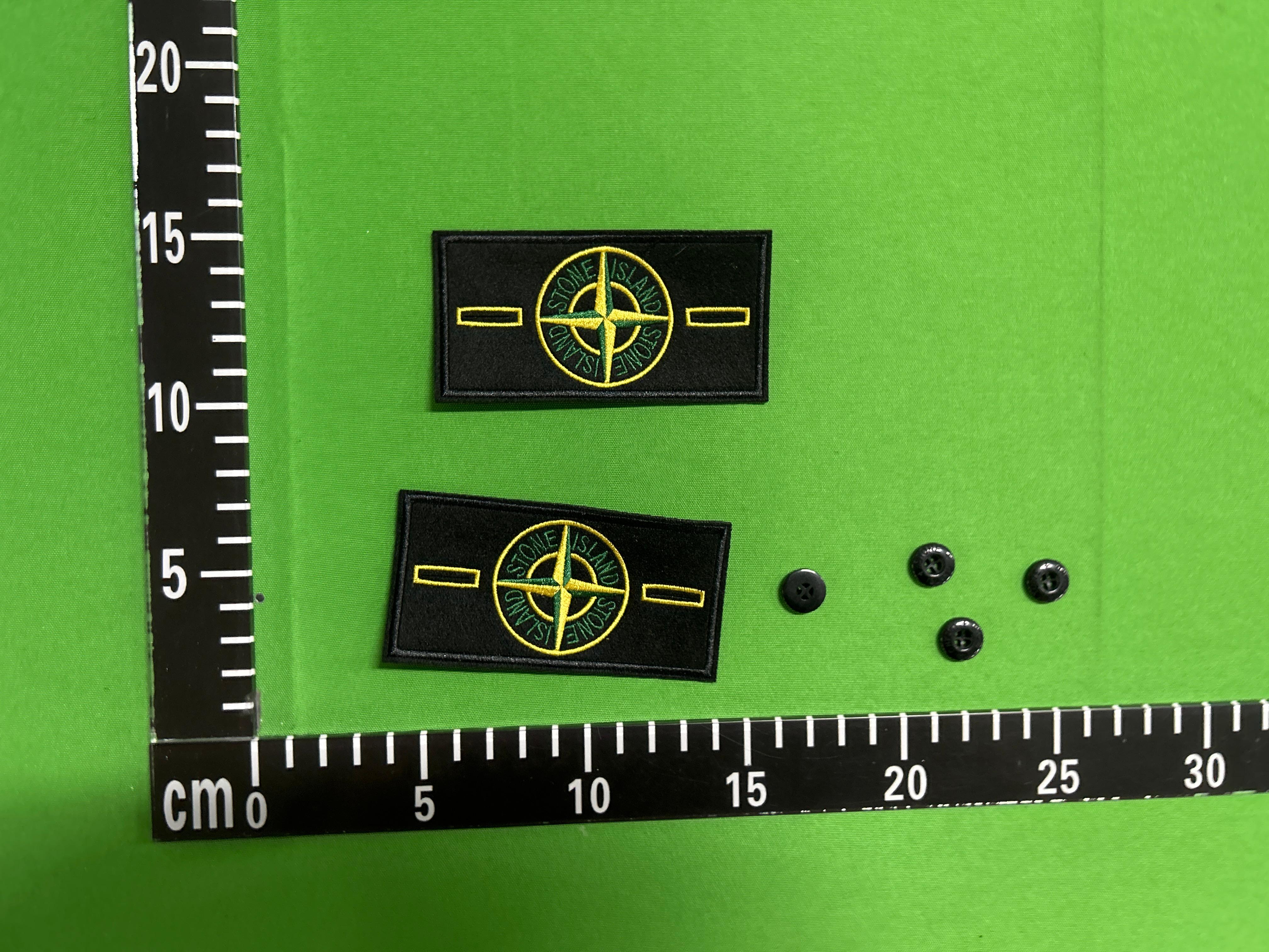 Foto QC 1 de Stone Island 30 Anni Patch Black