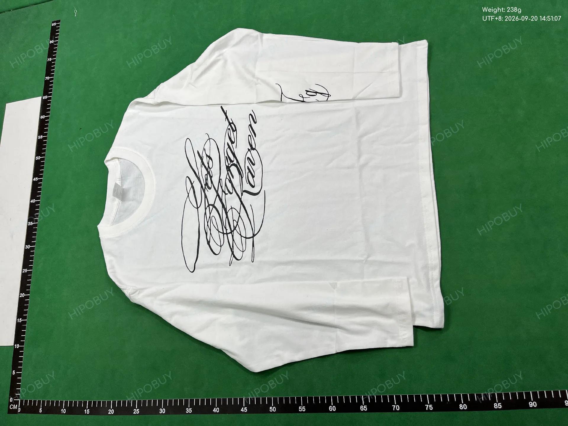 Foto QC 7 de Other T-shirt Script Logo White