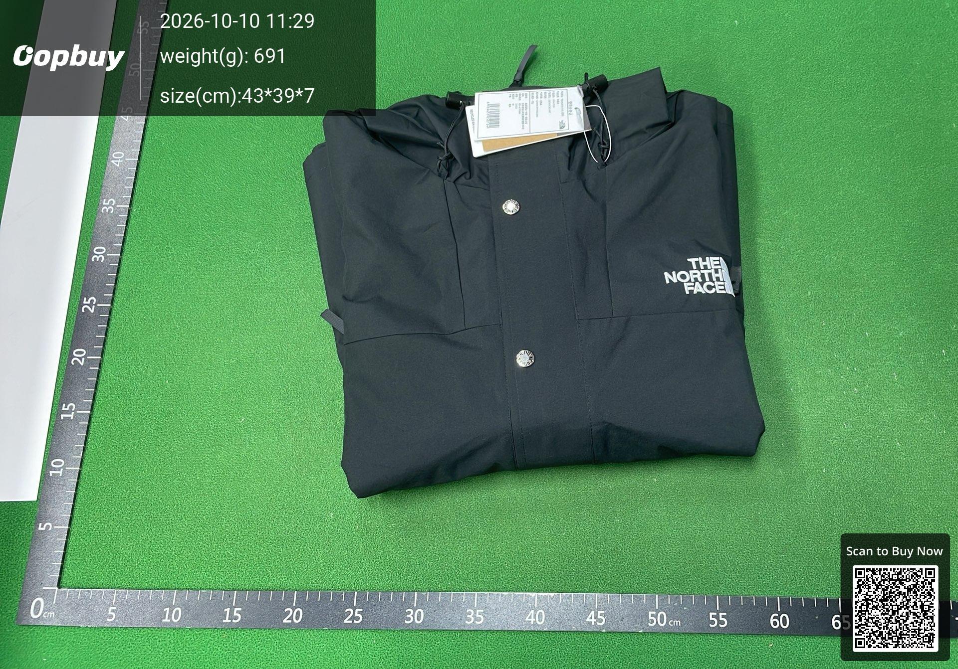 Foto QC 4 de The North Face Mountain Jacket Hooded Black
