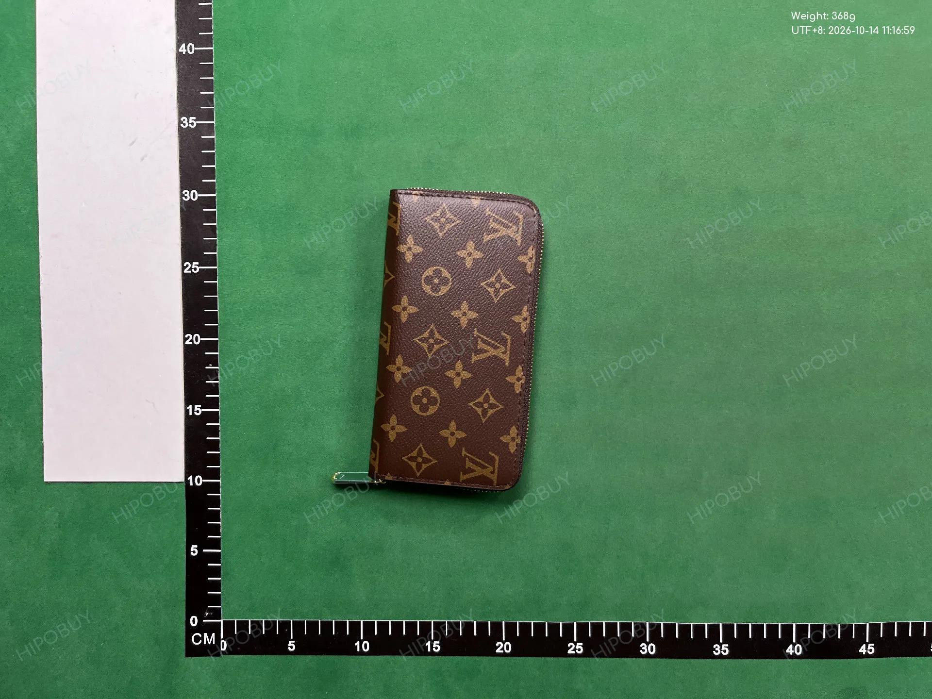 Foto QC 3 de Louis Vuitton Zippy Wallet Monogram Canvas Brown