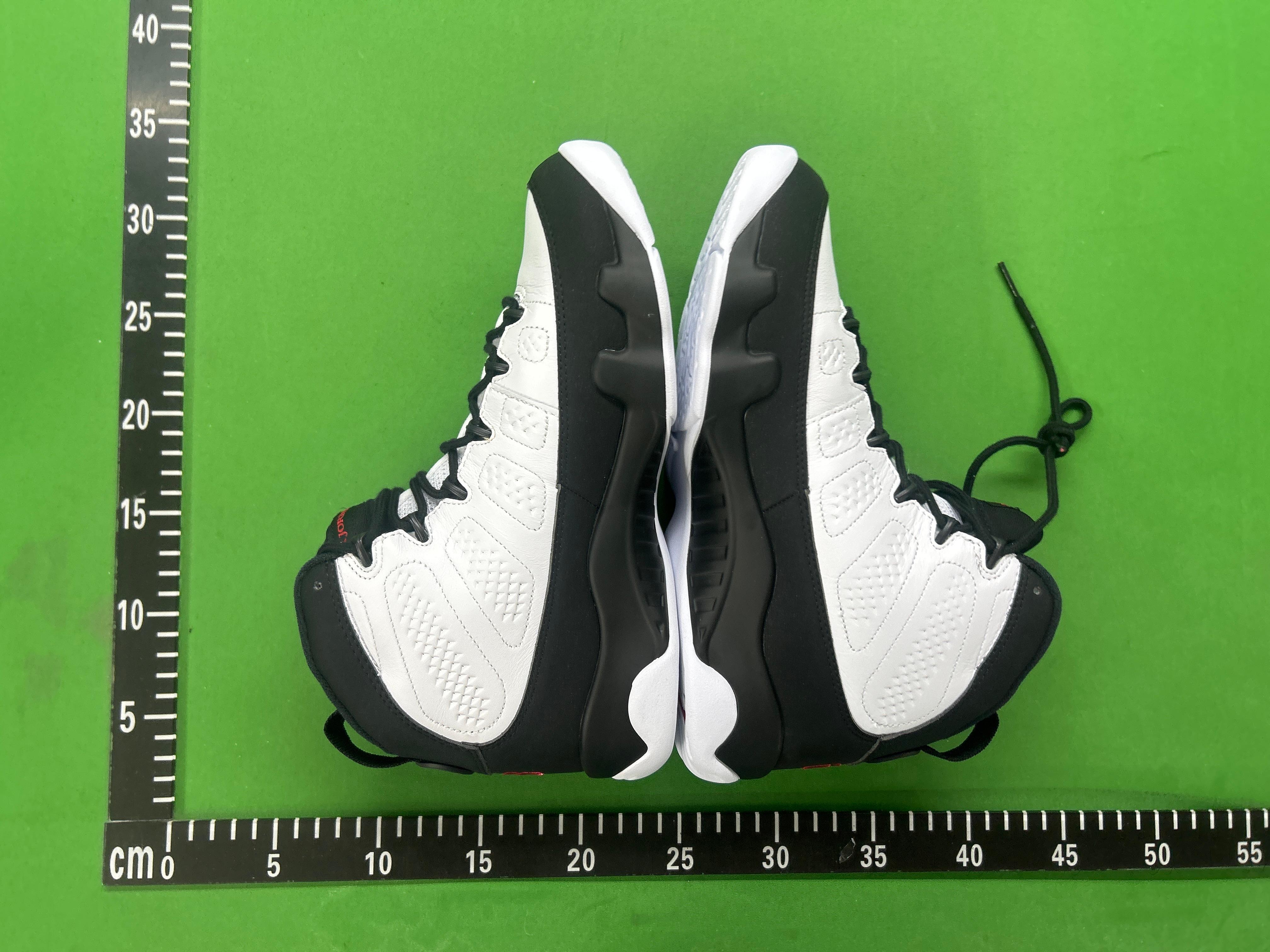 Foto QC 6 de Jordan 9 Retro OG Space Jam IX6179-100
