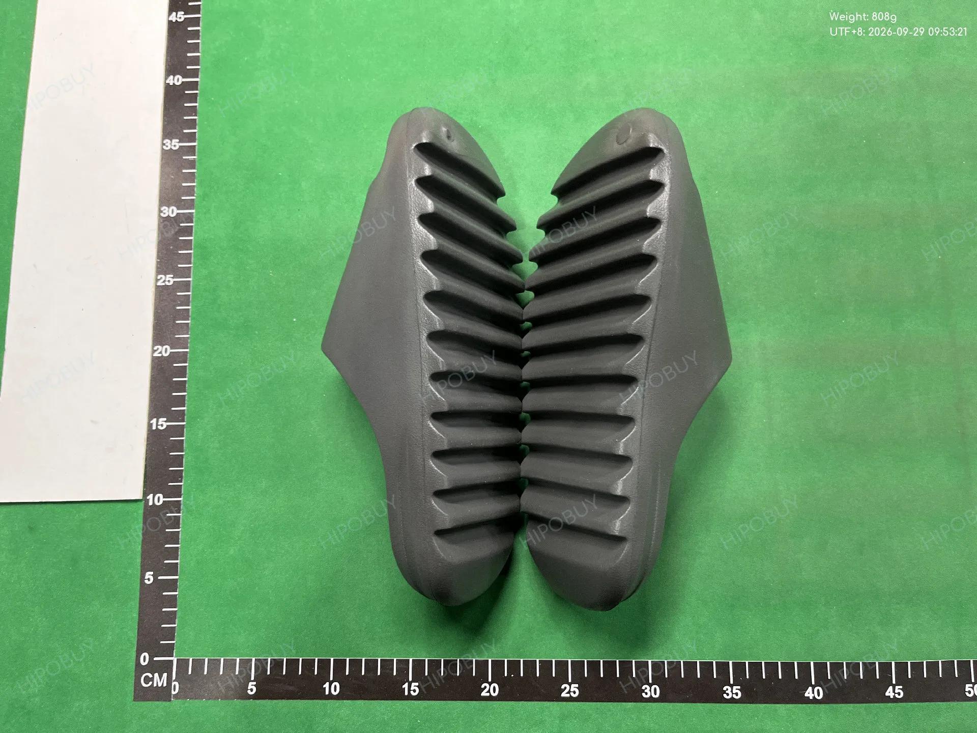 Foto QC 8 de adidas Yeezy Slide Foam Earth Brown