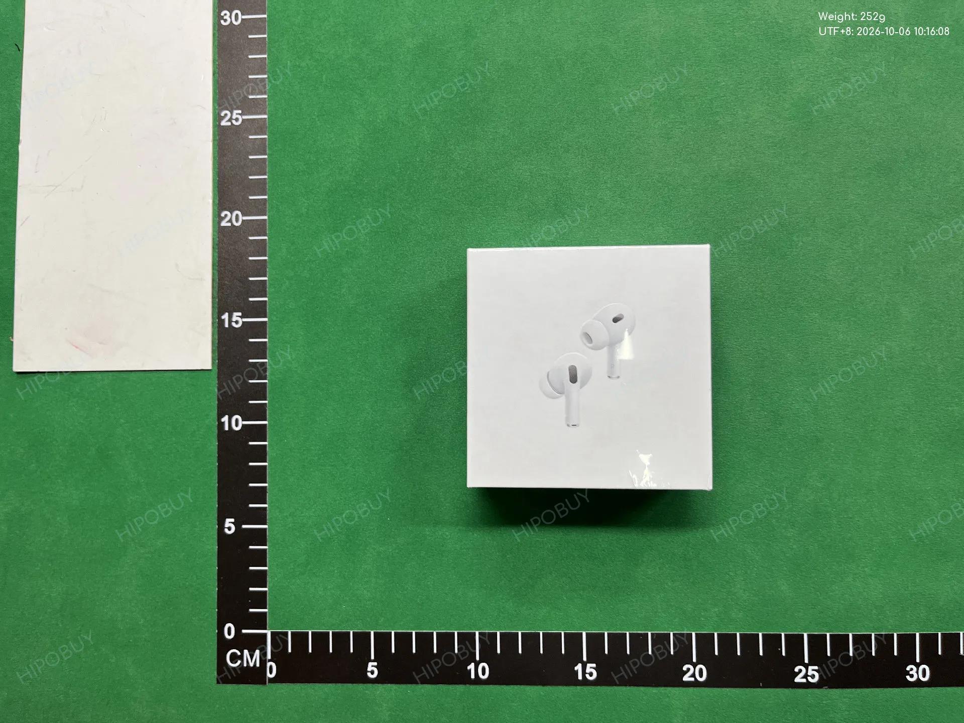 Foto QC 4 de Apple AirPods Pro 3 MagSafe Charging Case (USB-C) White