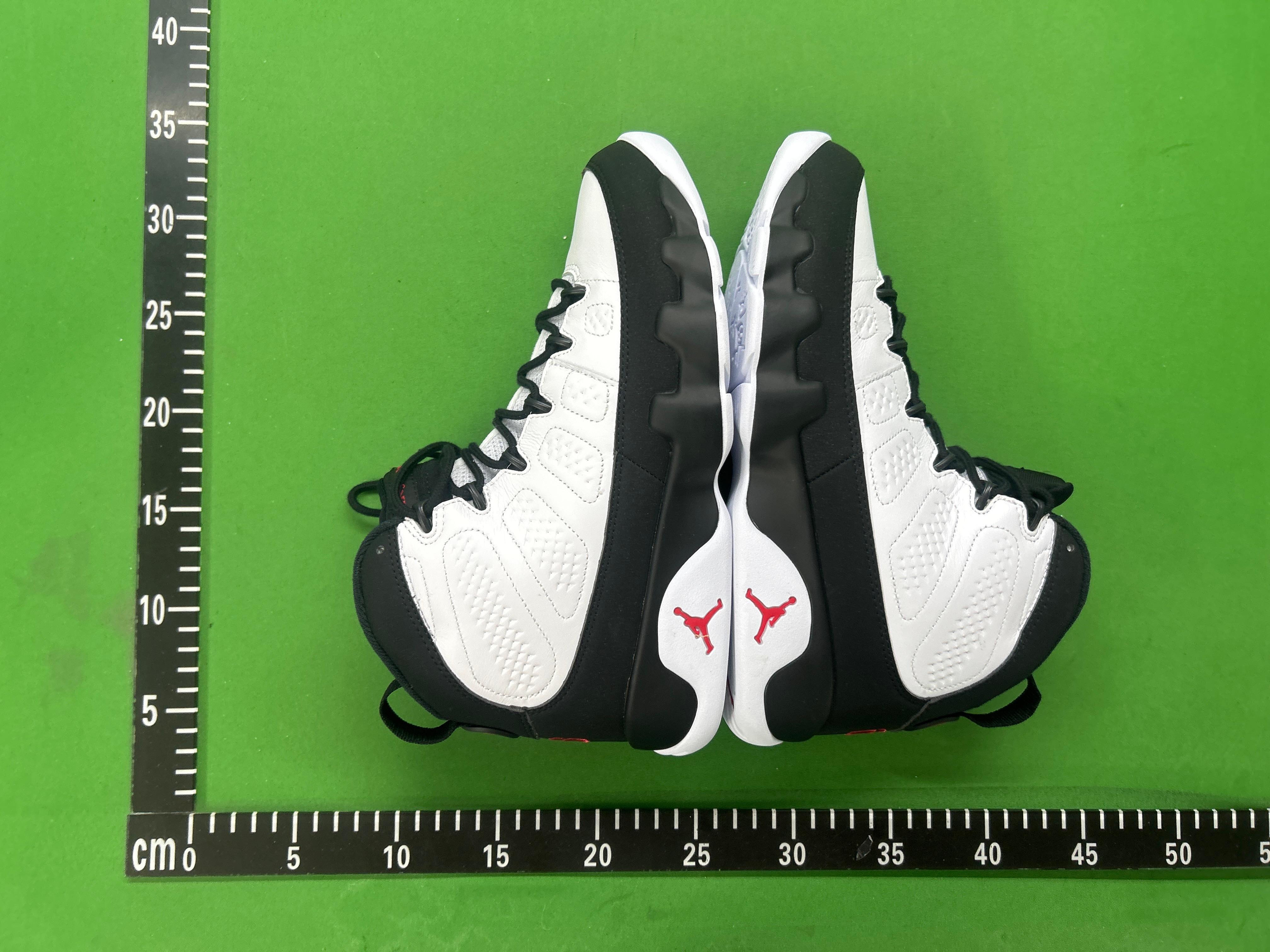 Foto QC 7 de Jordan 9 Retro OG Space Jam IX6179-100