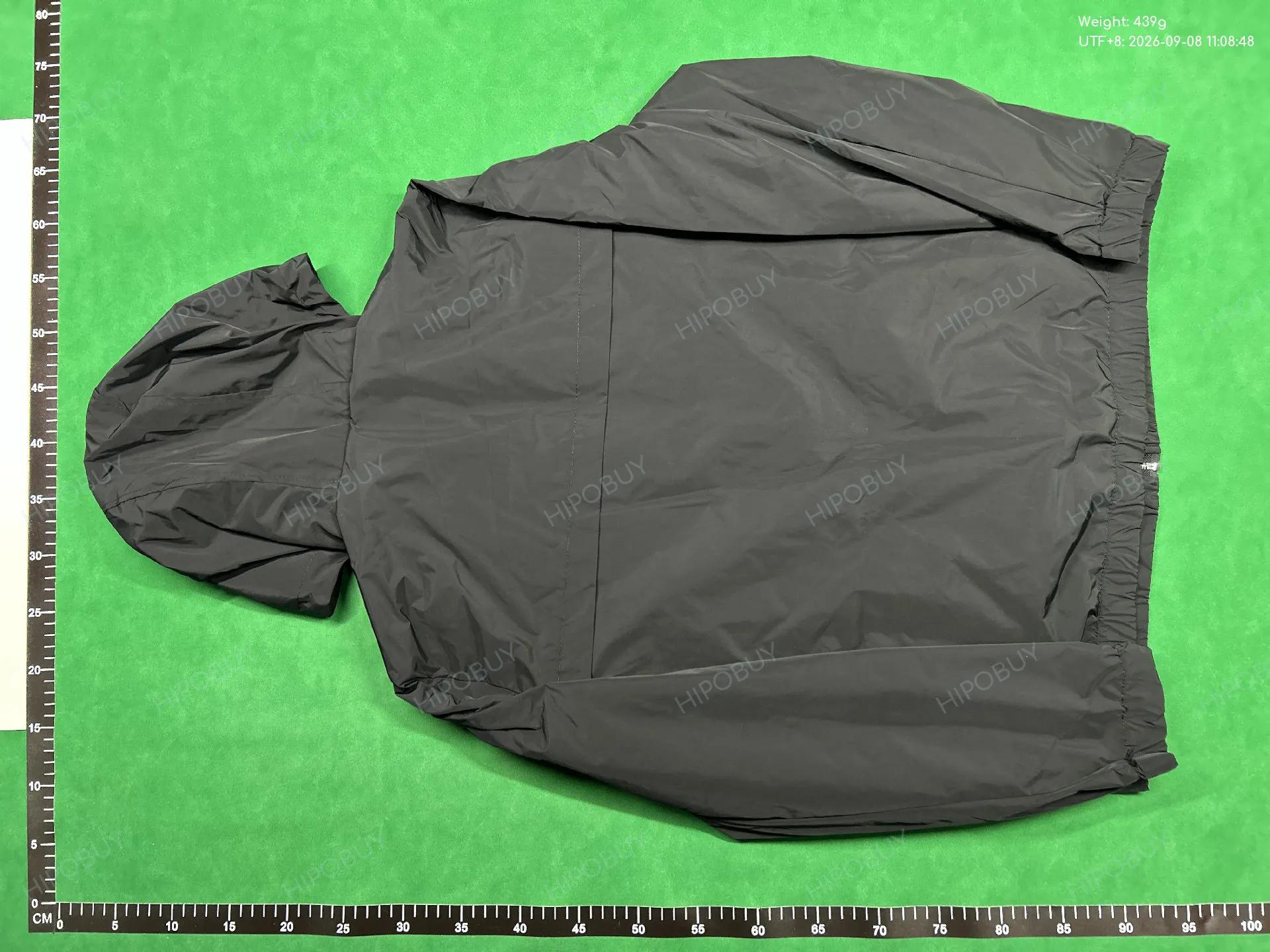 Foto QC 7 de Louis Vuitton Damier Windbreaker Jacket Marque L. Vuitton Deposee Black