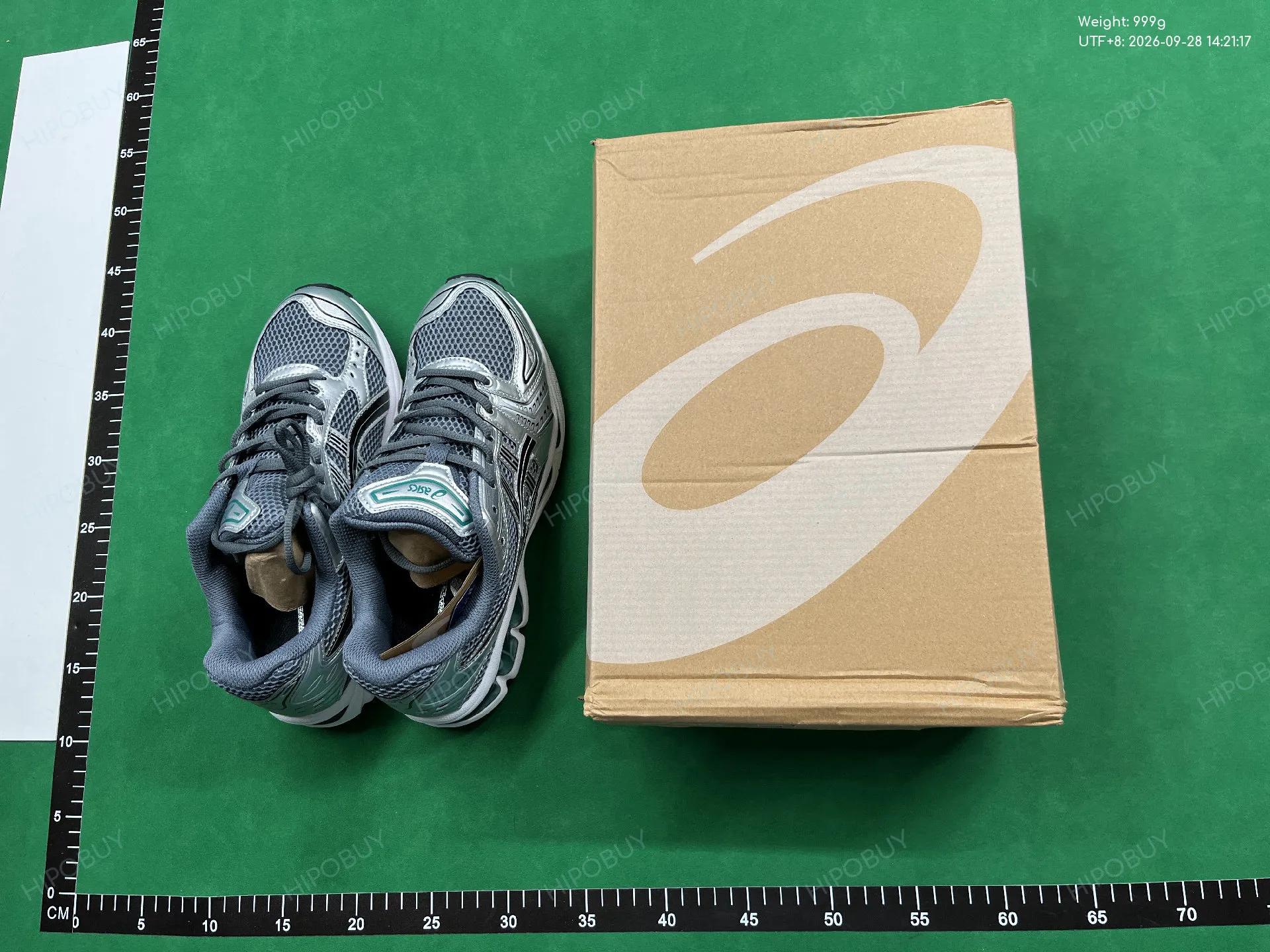 Foto QC 7 de Asics GEL-Kayano 14 Retro Cream Pure Silver 1201A019-105