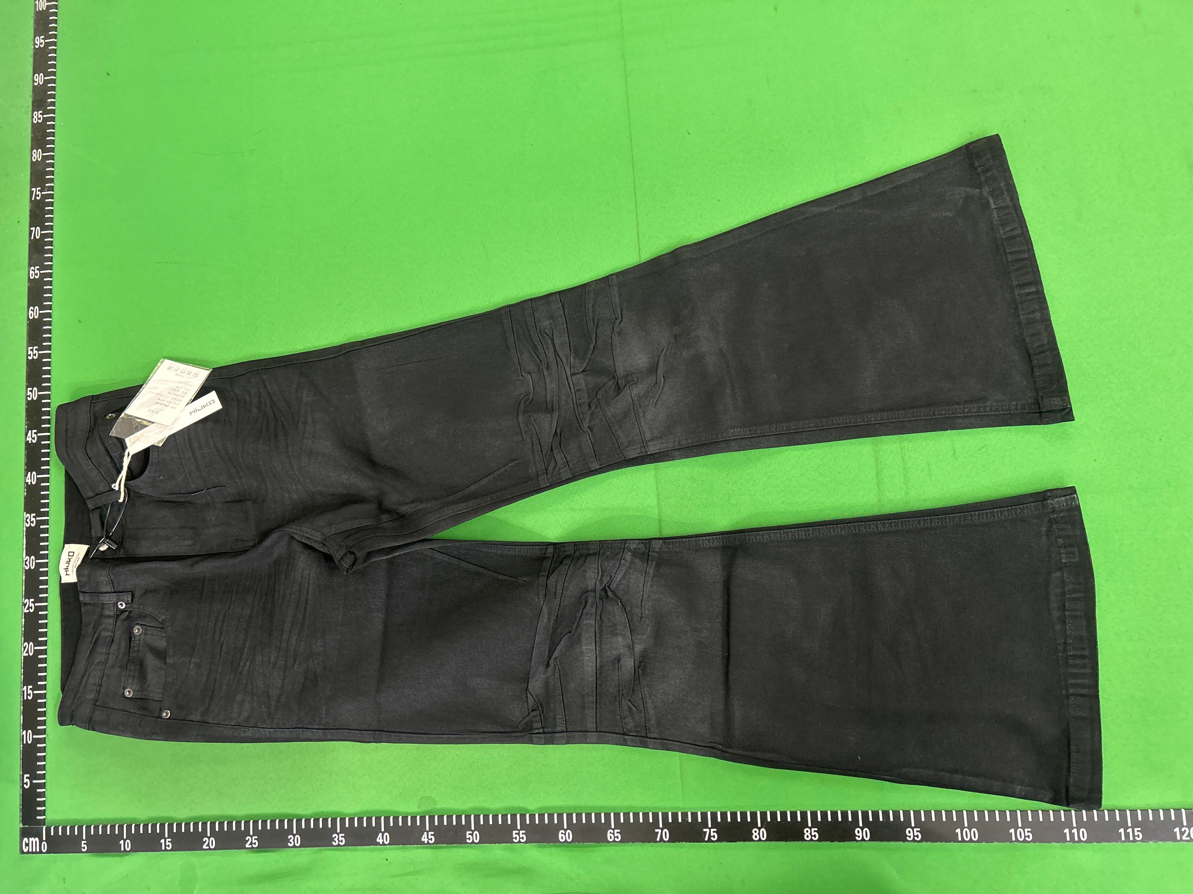 Foto QC 6 de MIJKO Jeans Coated Bootcut Wrinkled Black