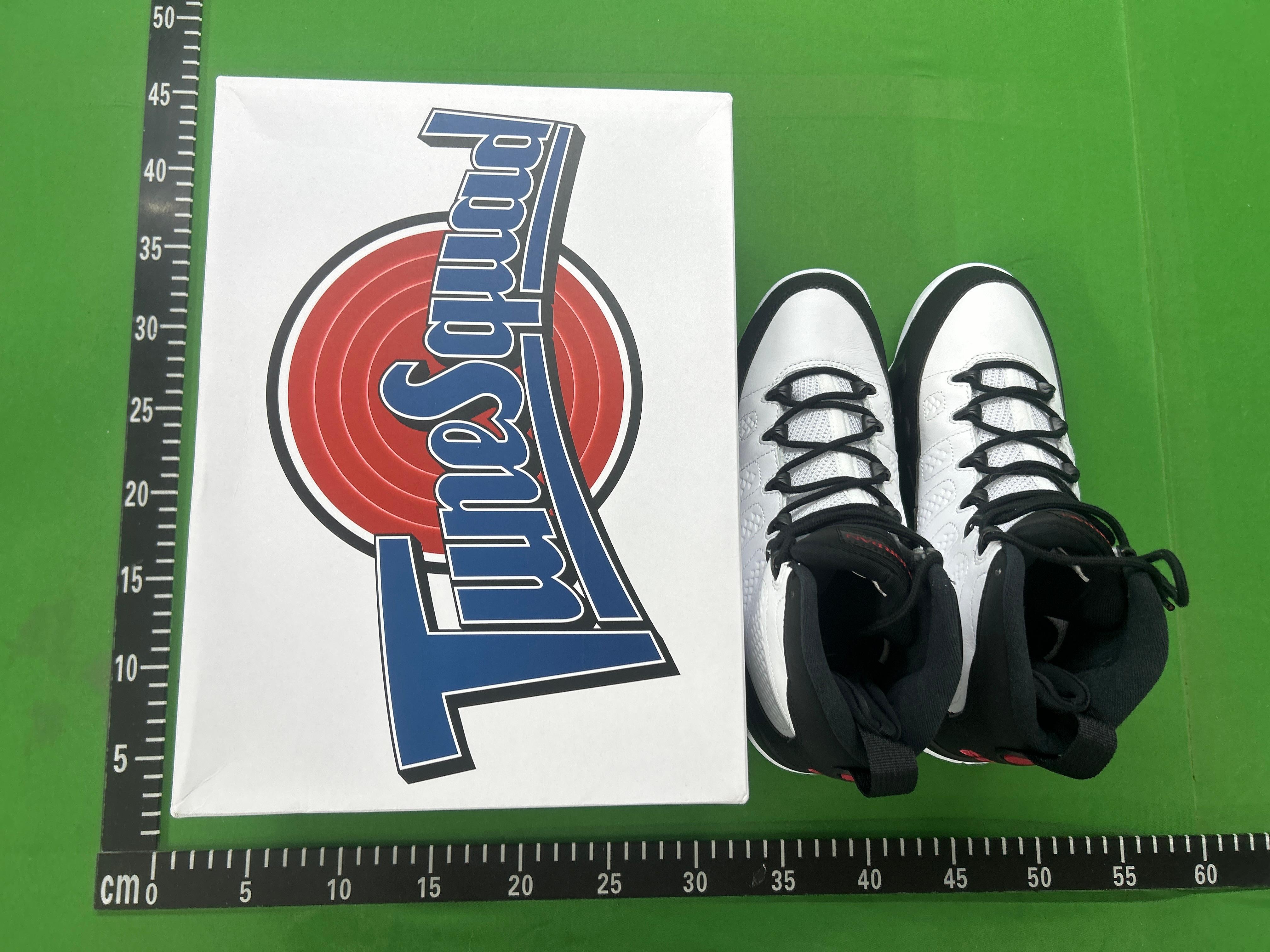 Foto QC 2 de Jordan 9 Retro OG Space Jam IX6179-100