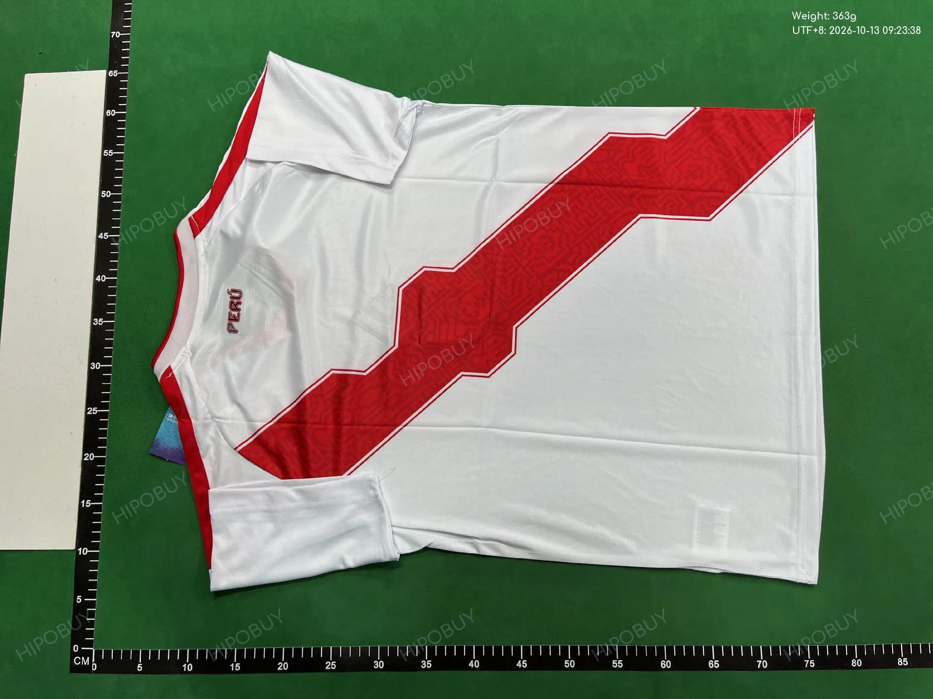 Foto QC 3 de adidas x Curacao 2024/25 Away Jersey Pale Yellow