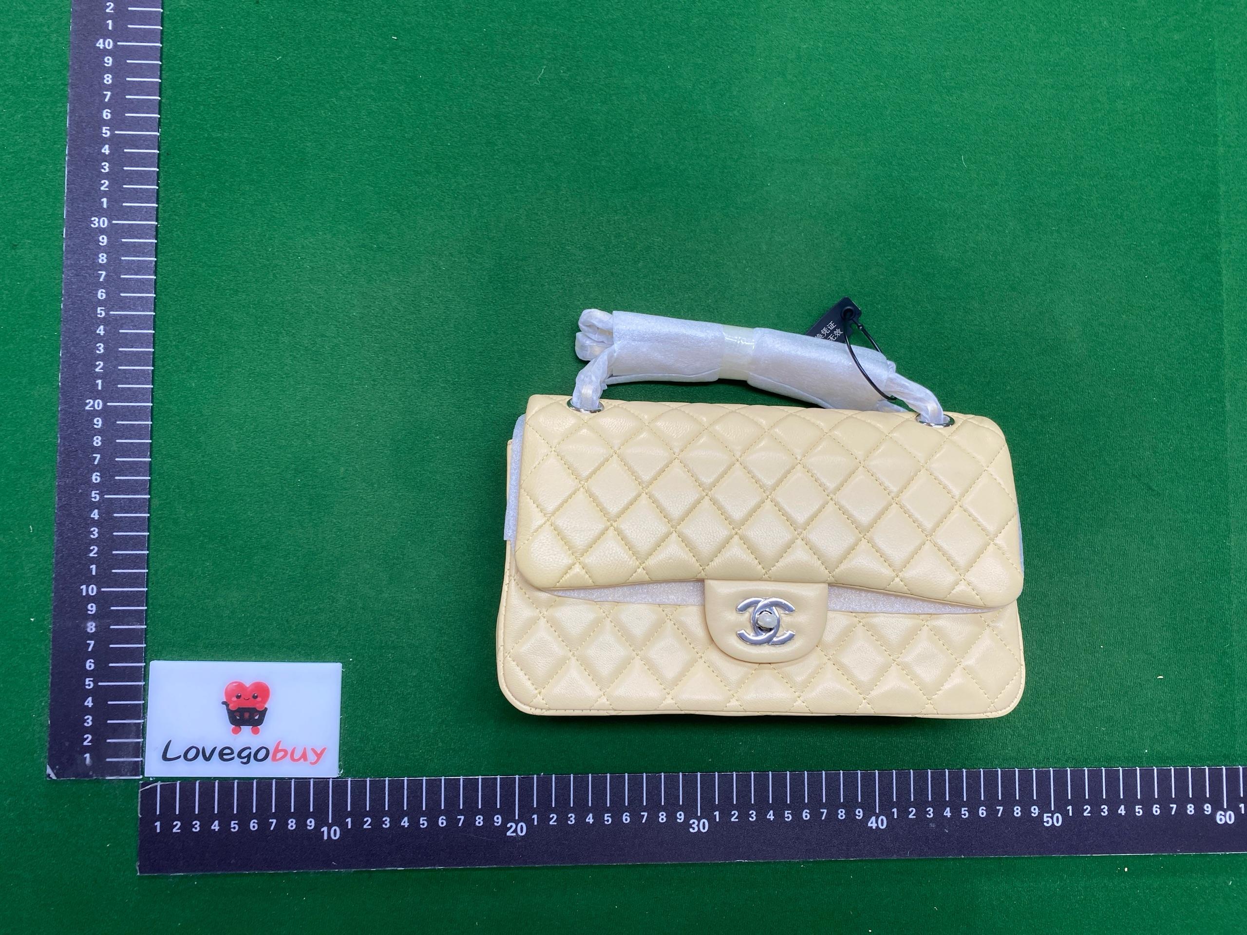 Foto QC 8 de Chanel Classic Double Flap Medium Grey Caviar