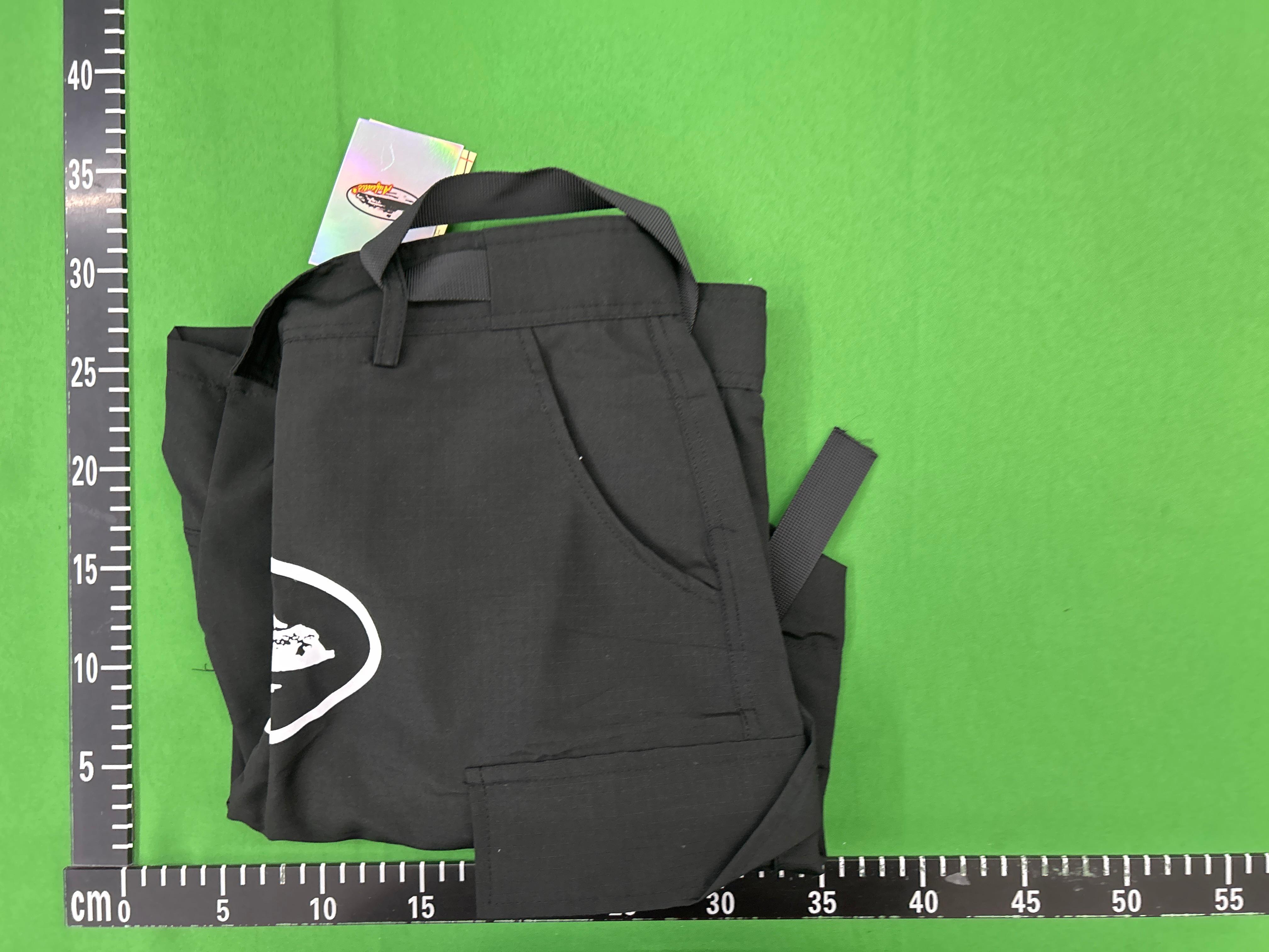 Foto QC 5 de Corteiz Cargo Shorts Multi-Pocket Black