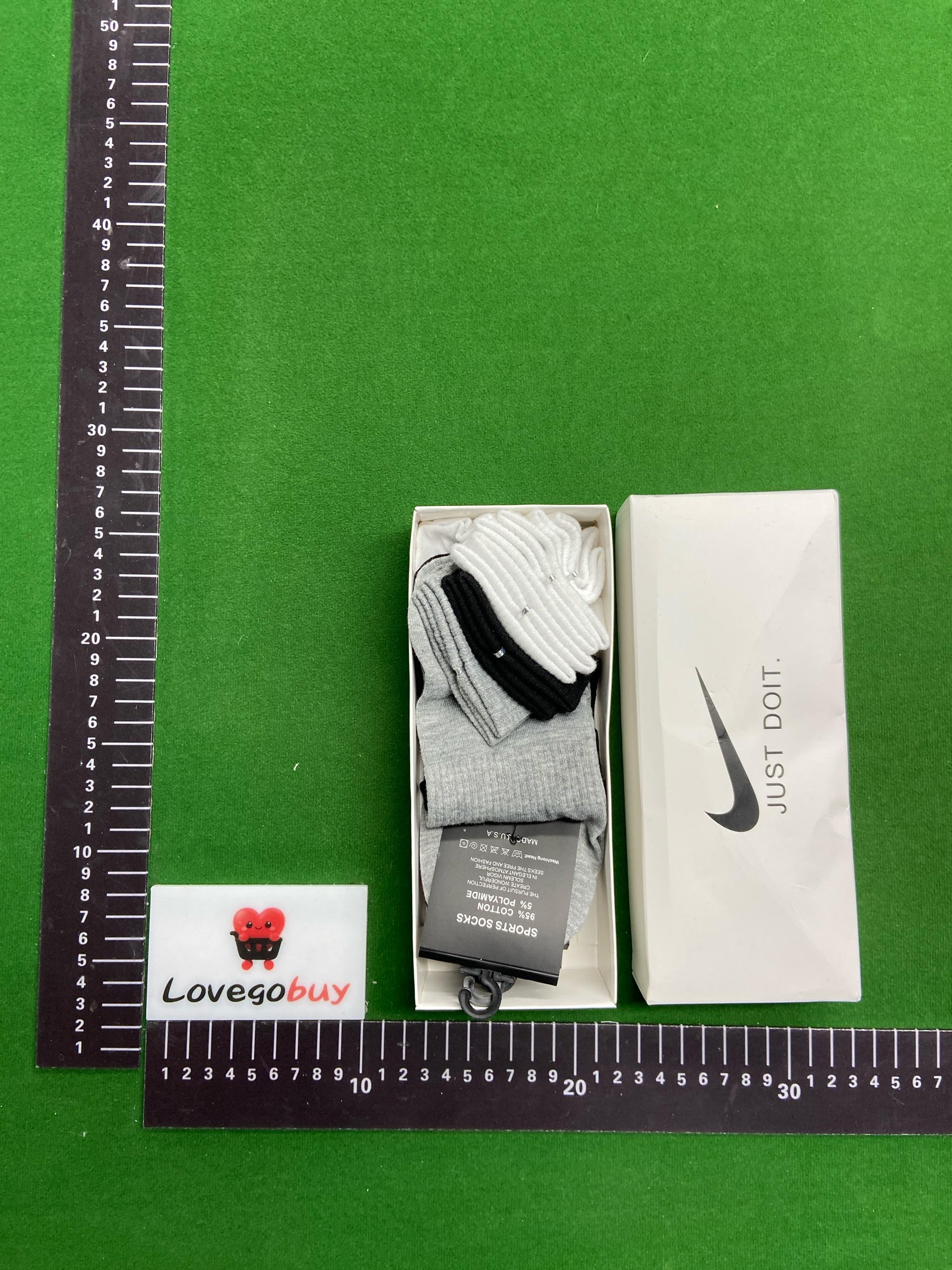 Foto QC 3 de Nike Everyday Lightweight Crew Socks Dri-FIT Black White